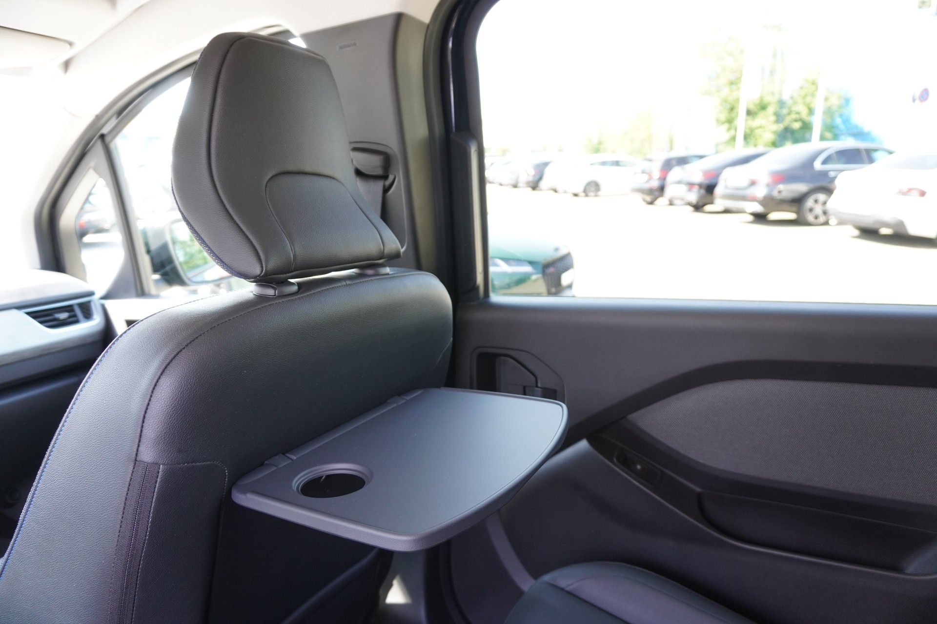 NISSAN Townstar Kombi 1.3 DIG-T L1 Tekna 7-PLÄTZER!!!-image-14