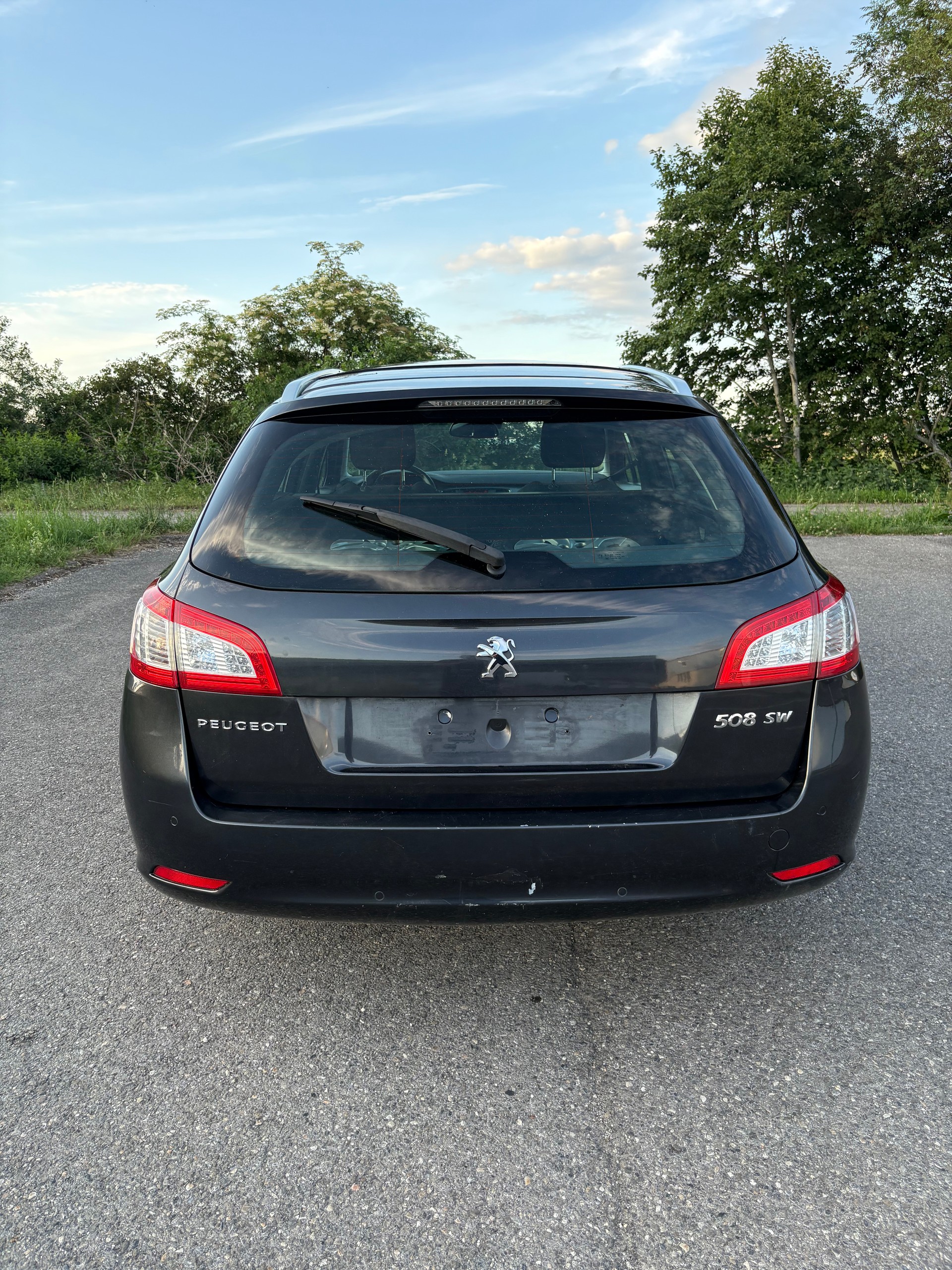 PEUGEOT 508 SW 1.6 16V T Allure-image-5