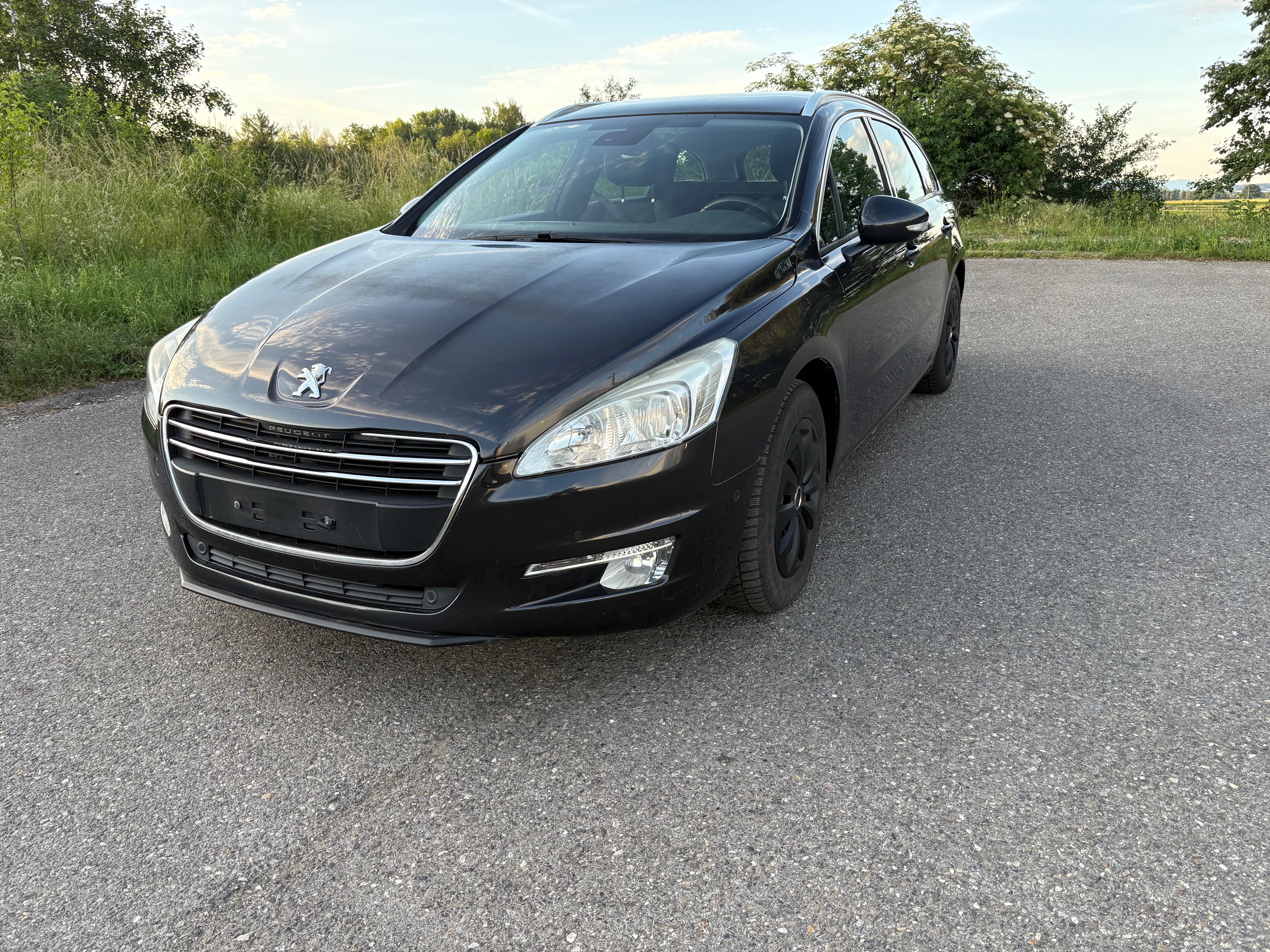 Car photo