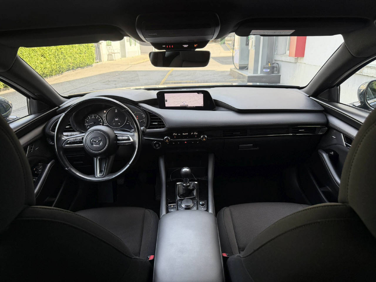 MAZDA 3 Hatchback 2.0 180 Revolution-image-15