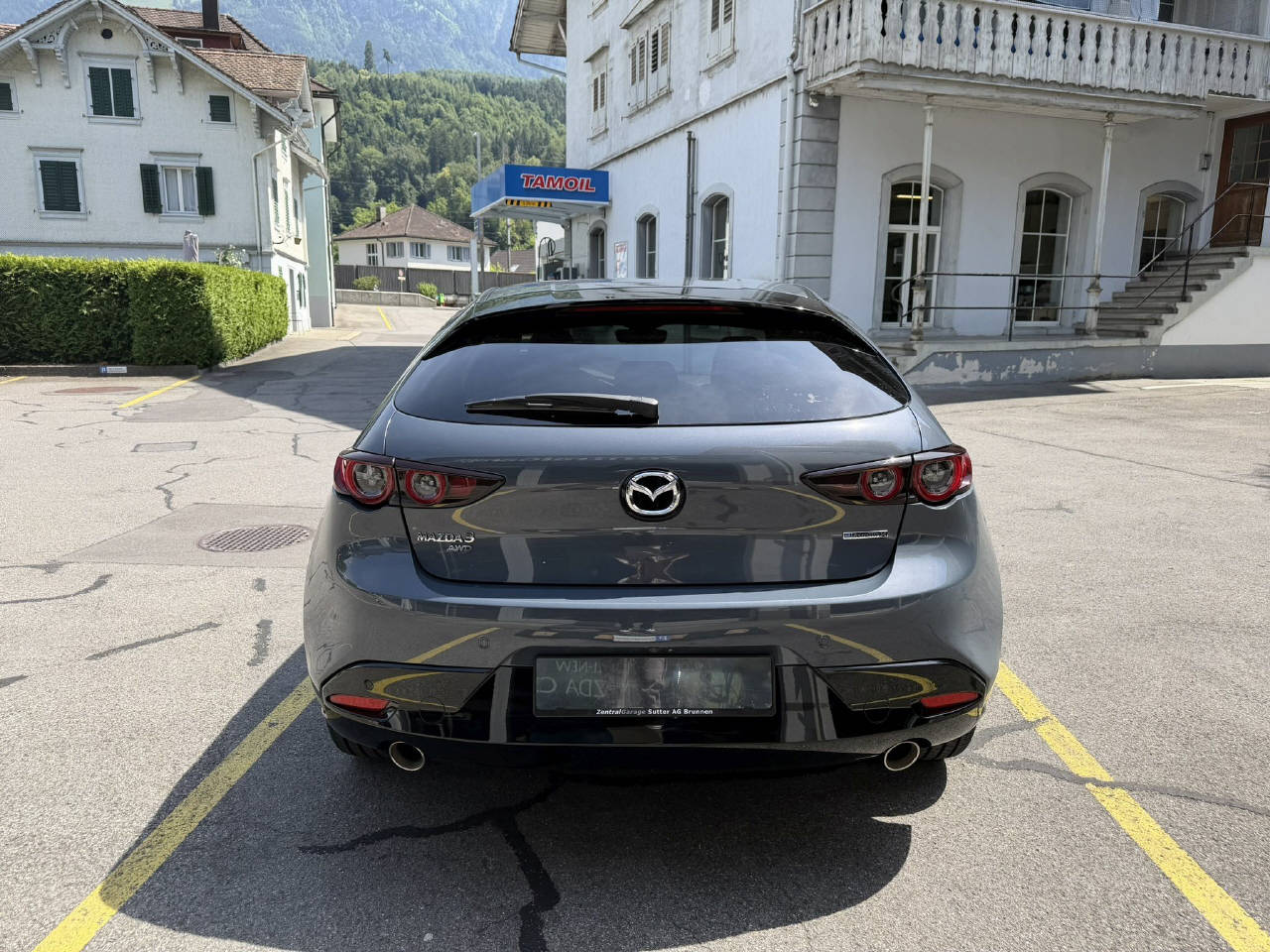 MAZDA 3 Hatchback 2.0 180 Revolution-image-5