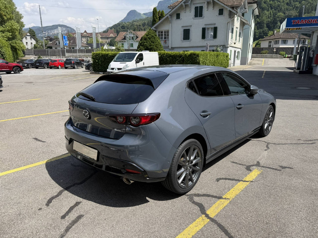 MAZDA 3 Hatchback 2.0 180 Revolution-image-6