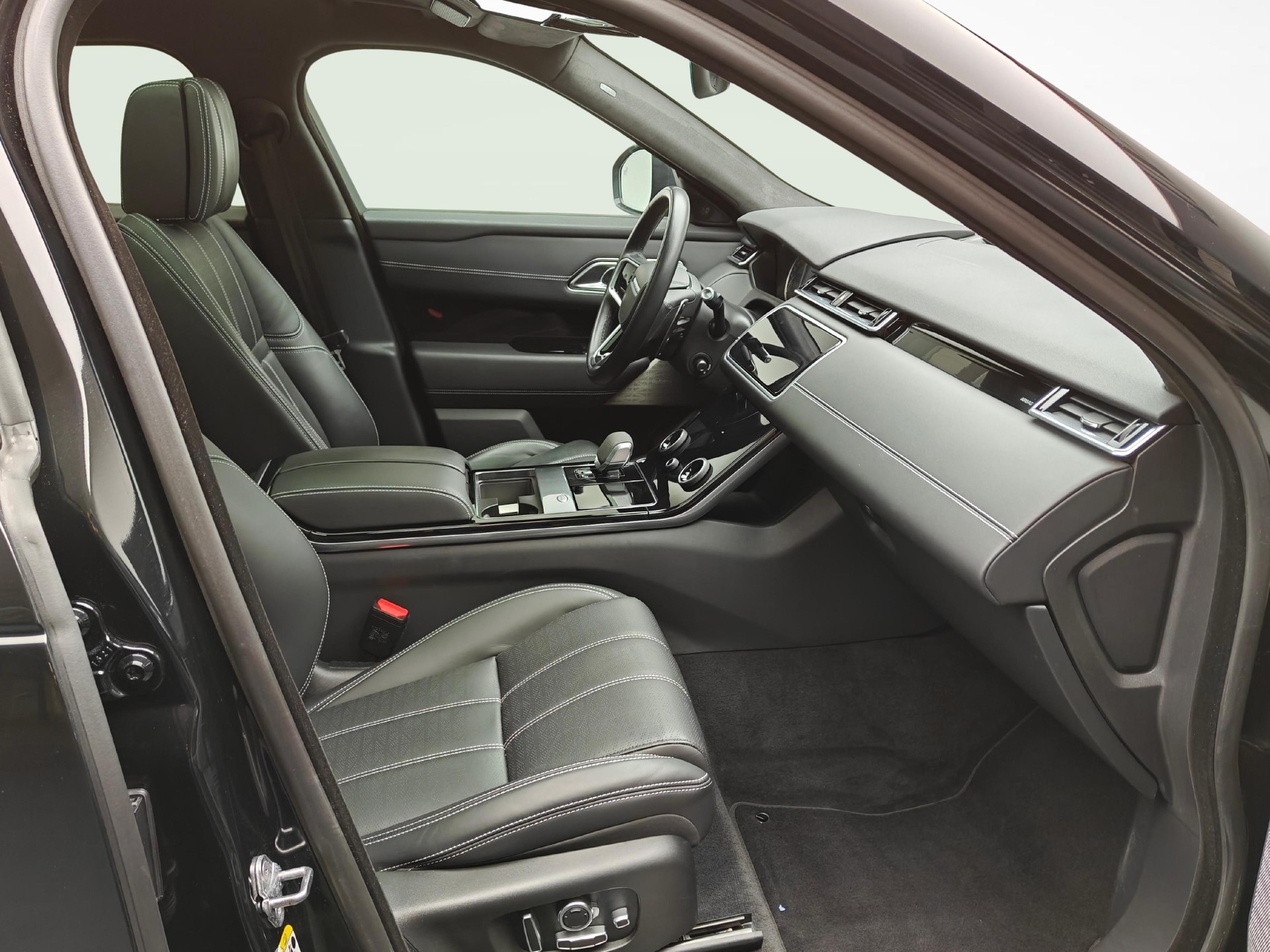 LAND ROVER Range Rover Velar 3.0 D I6 300 R-Dynamic HSE-image-9