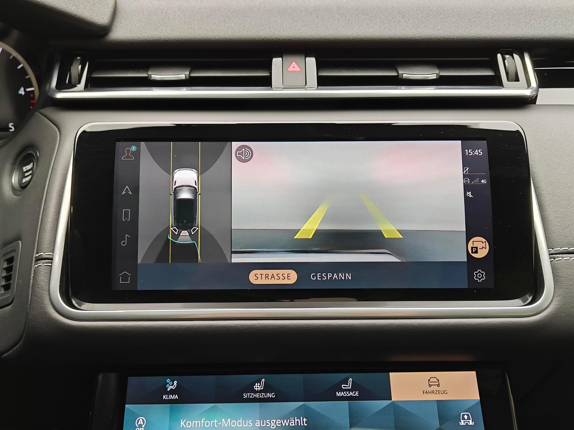 LAND ROVER Range Rover Velar 3.0 D I6 300 R-Dynamic HSE-image-13