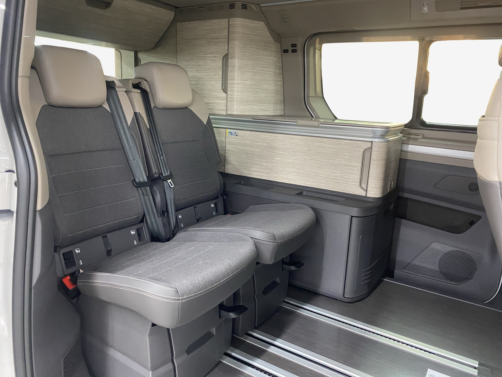 VW California 2.0 TDI Ocean Liberty-image-11