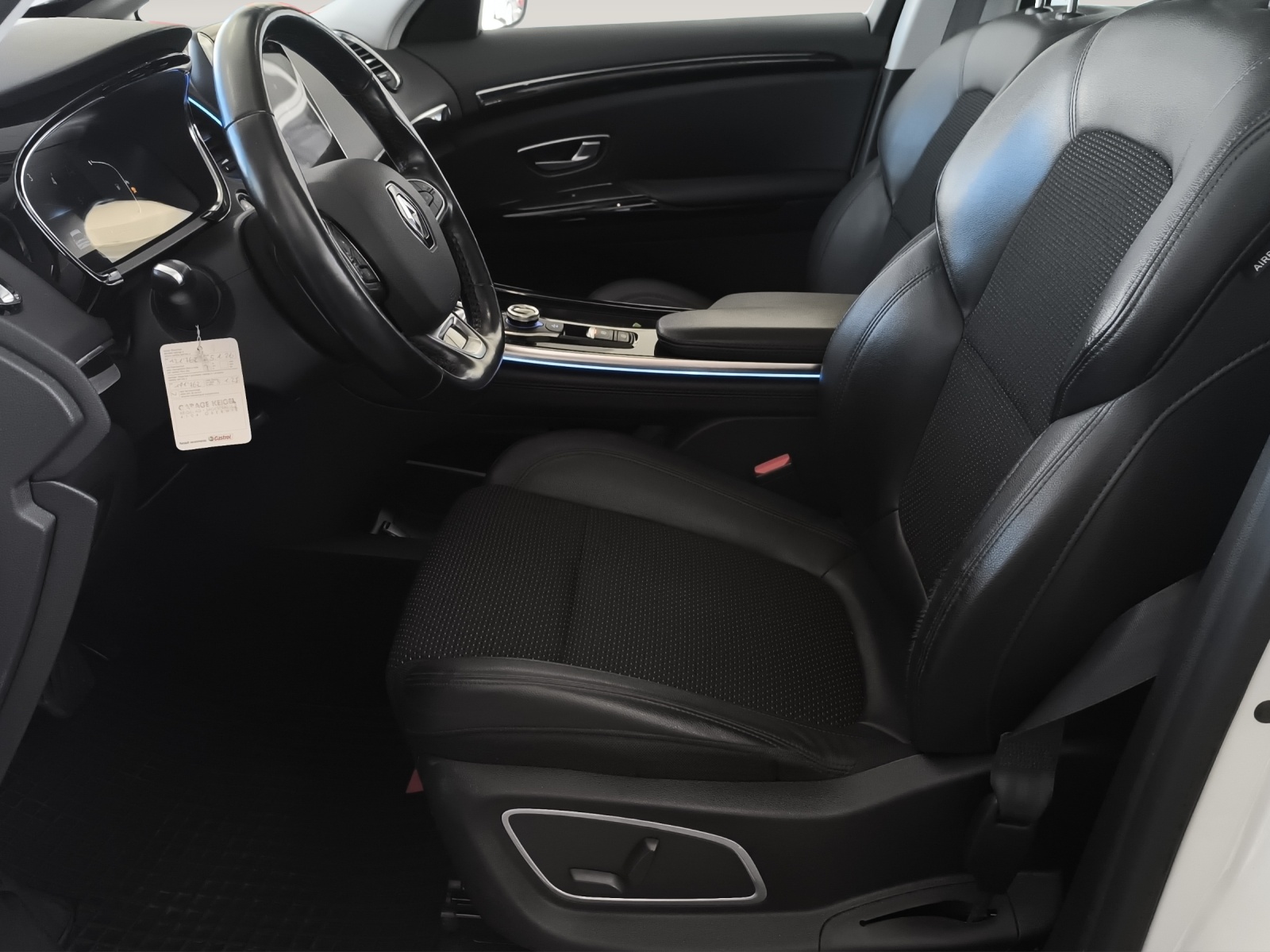 RENAULT Espace 2.0 dCi Intens EDC / 5 SITZE / MIT SUPER AUSSTATTUNG-image-8