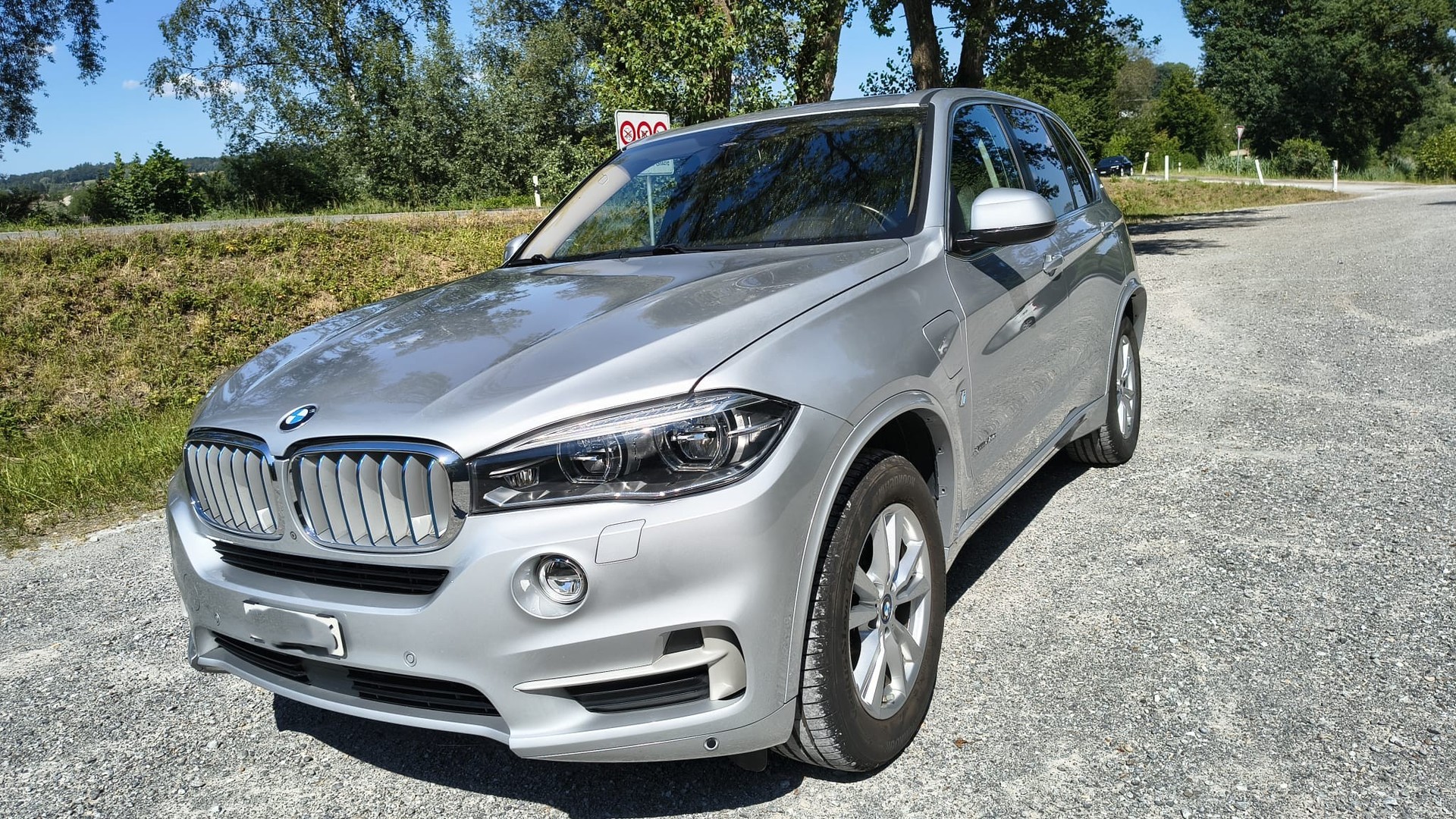BMW X5 xDrive 40e iPerformance Steptronic-image-2