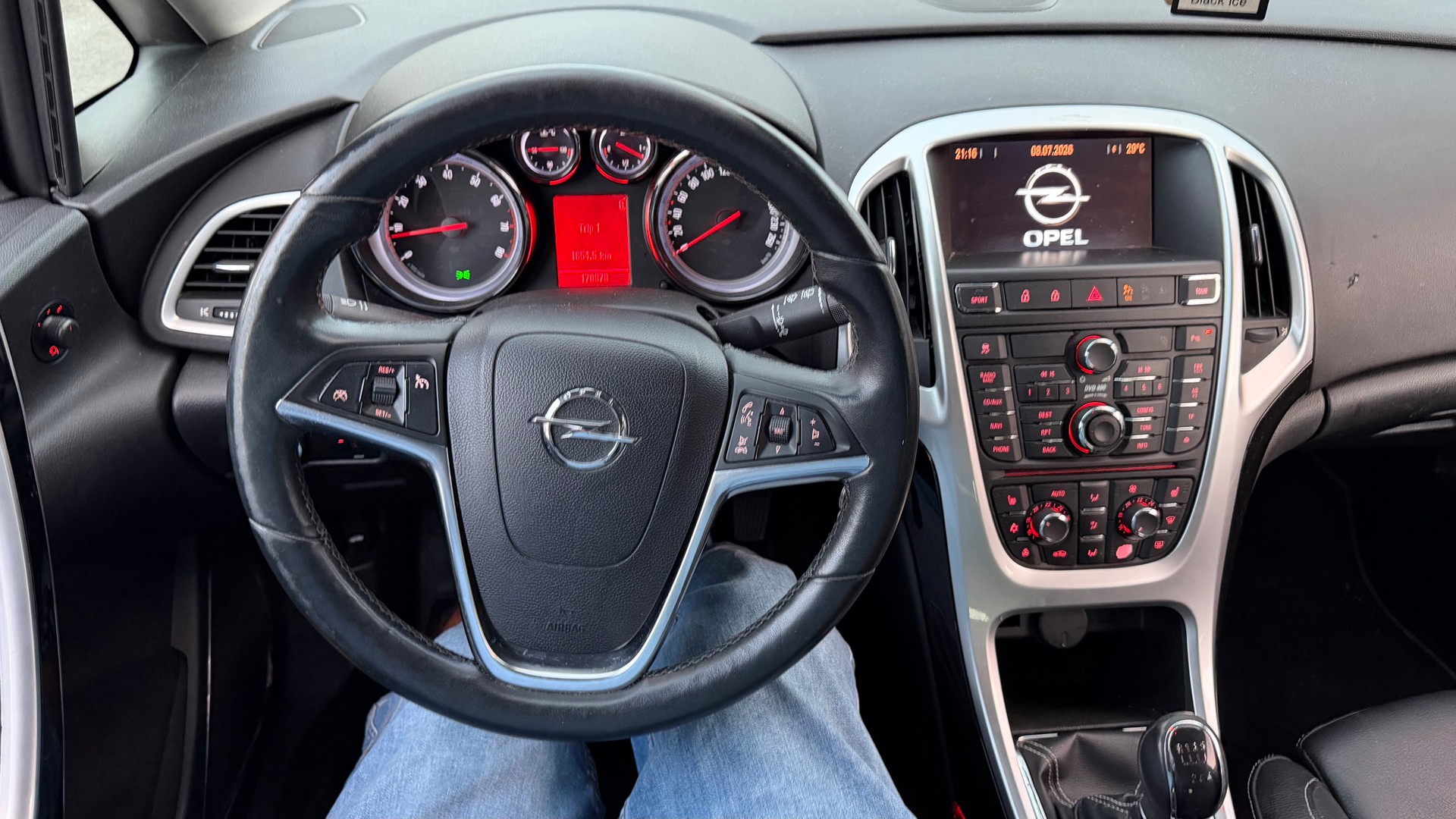 OPEL Astra SportsTourer 1.6i 16V Turbo Sport-image-8