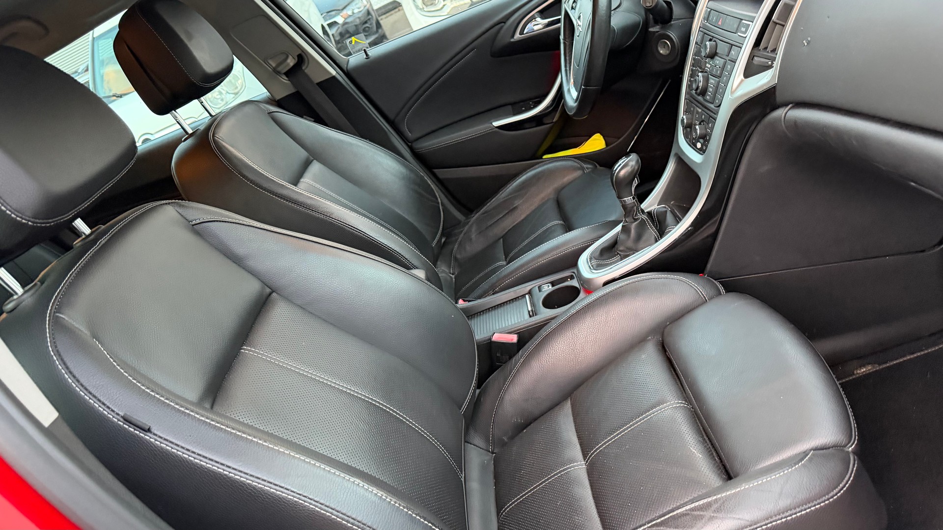 OPEL Astra SportsTourer 1.6i 16V Turbo Sport-image-5