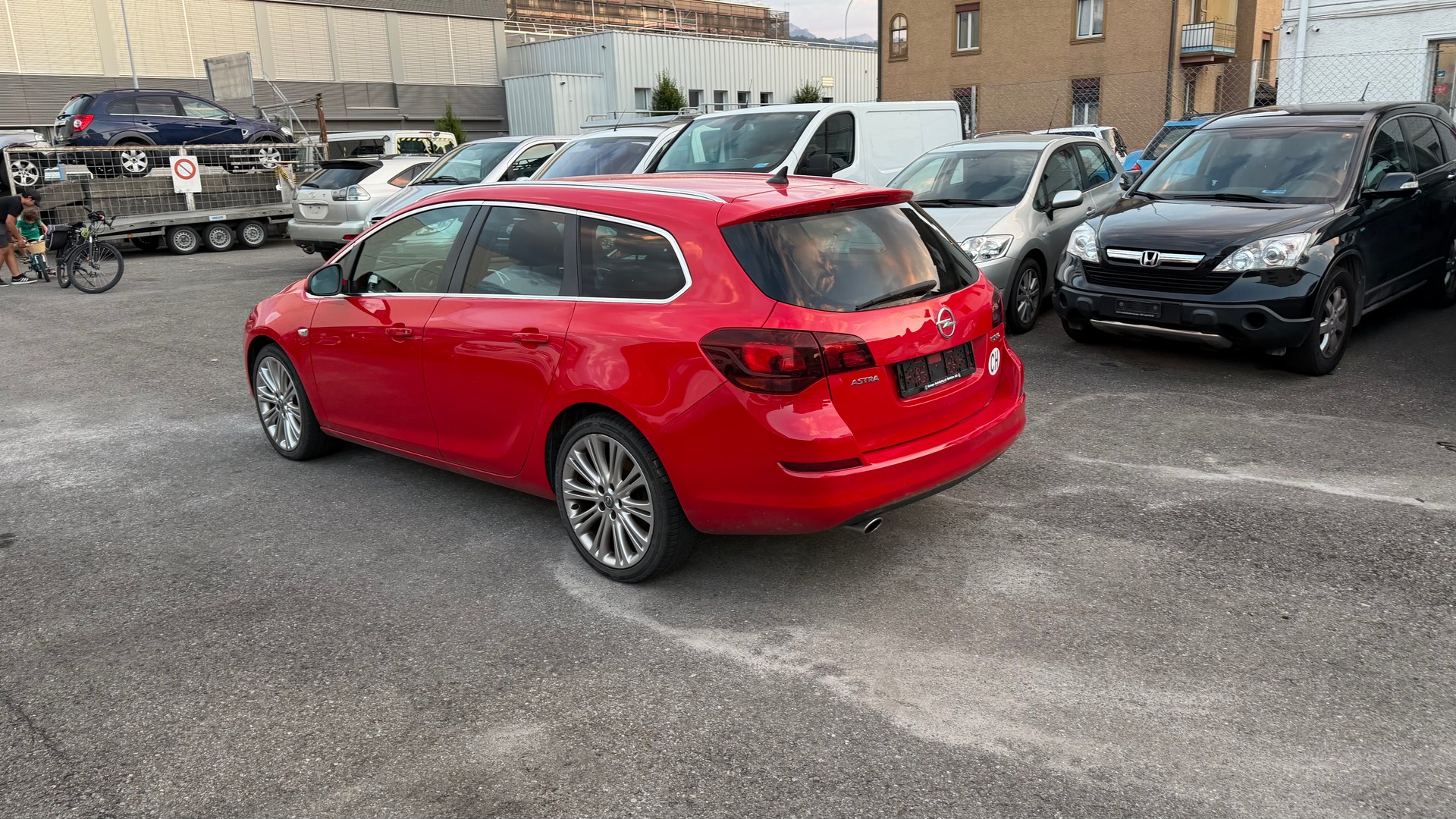 OPEL Astra SportsTourer 1.6i 16V Turbo Sport-image-2