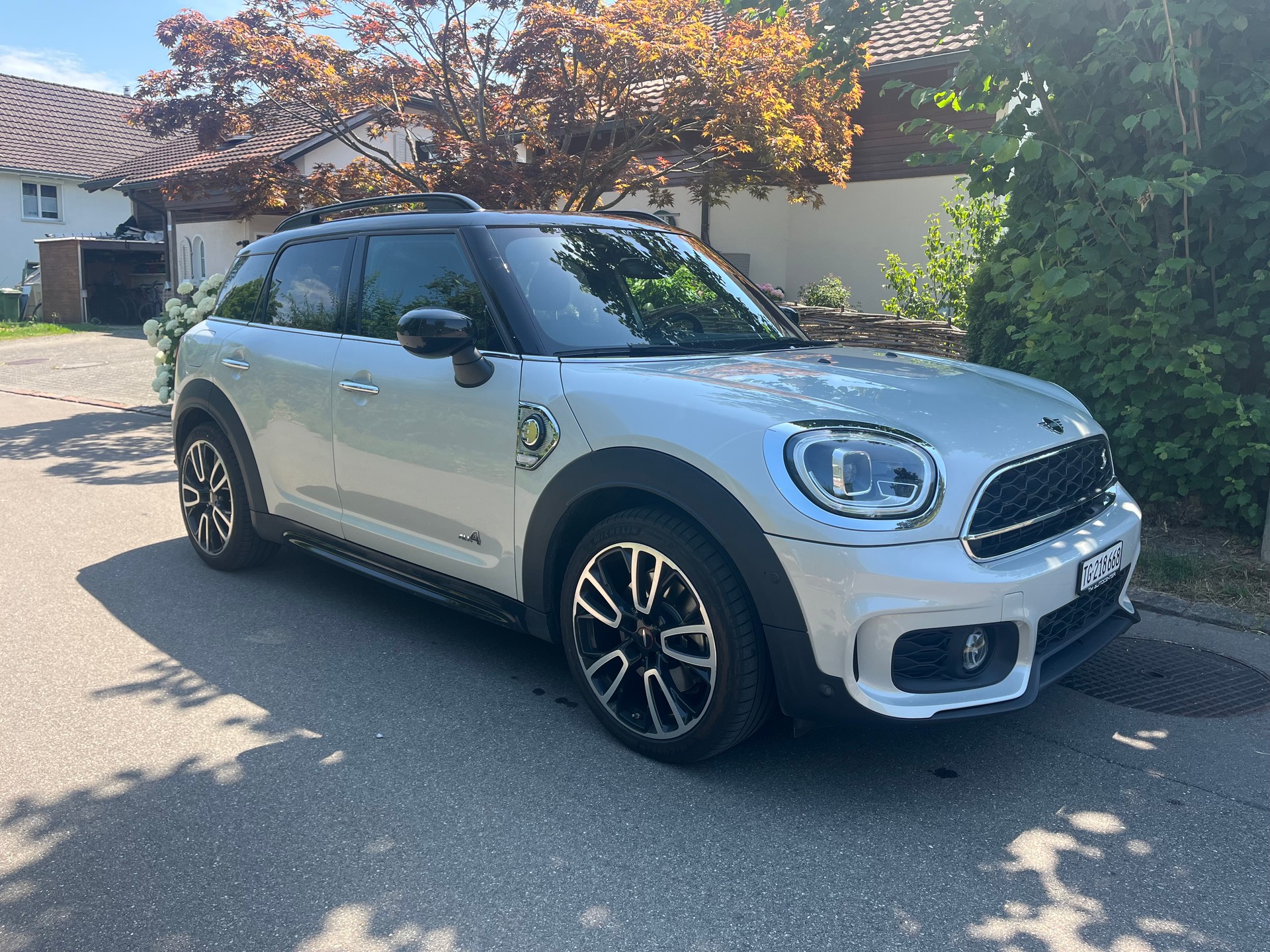 MINI SE l JCW l Neuwertig l Gratis service-image-0