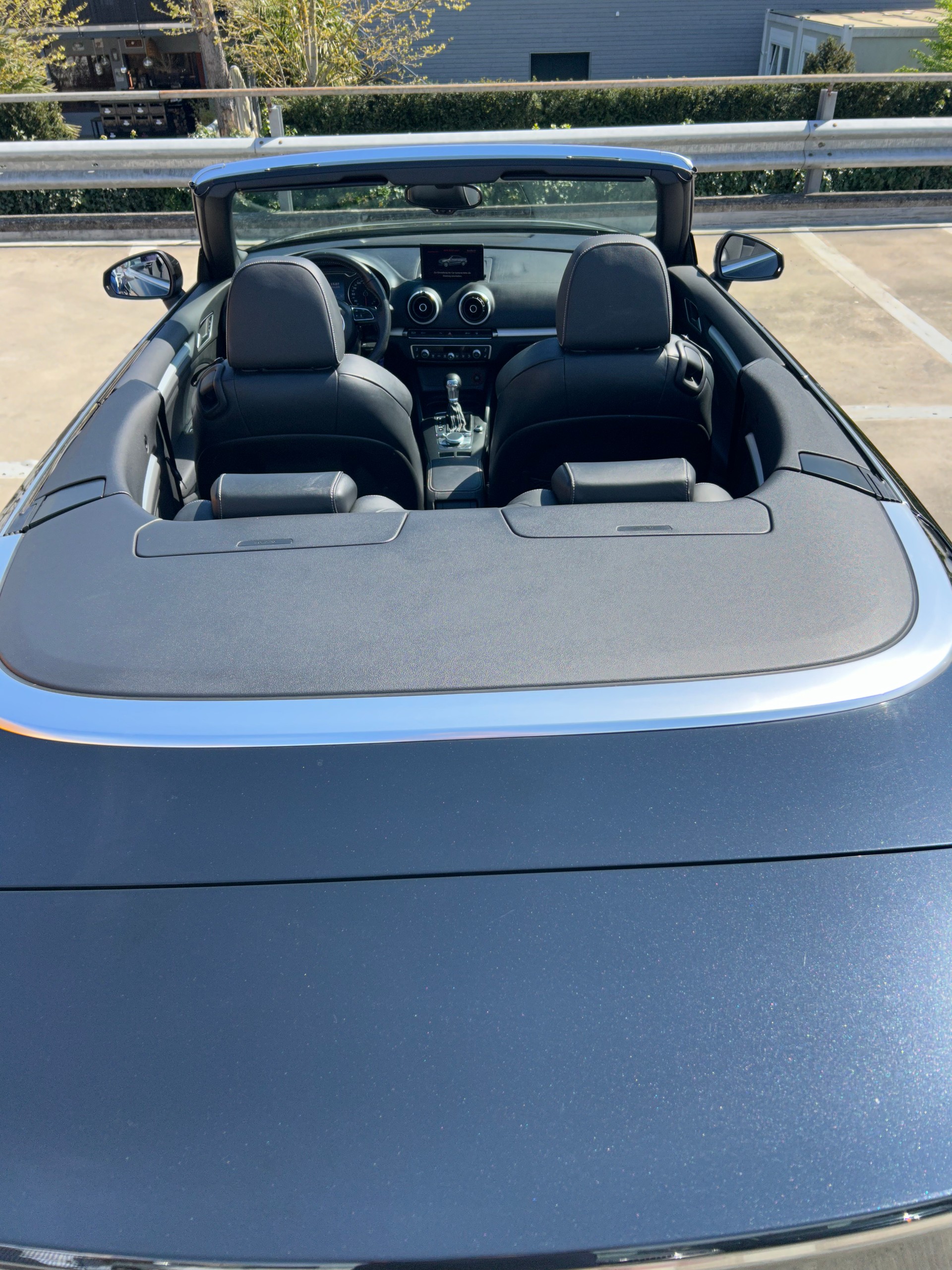 AUDI A3 Cabriolet 1.4 TFSI Ambition-image-13