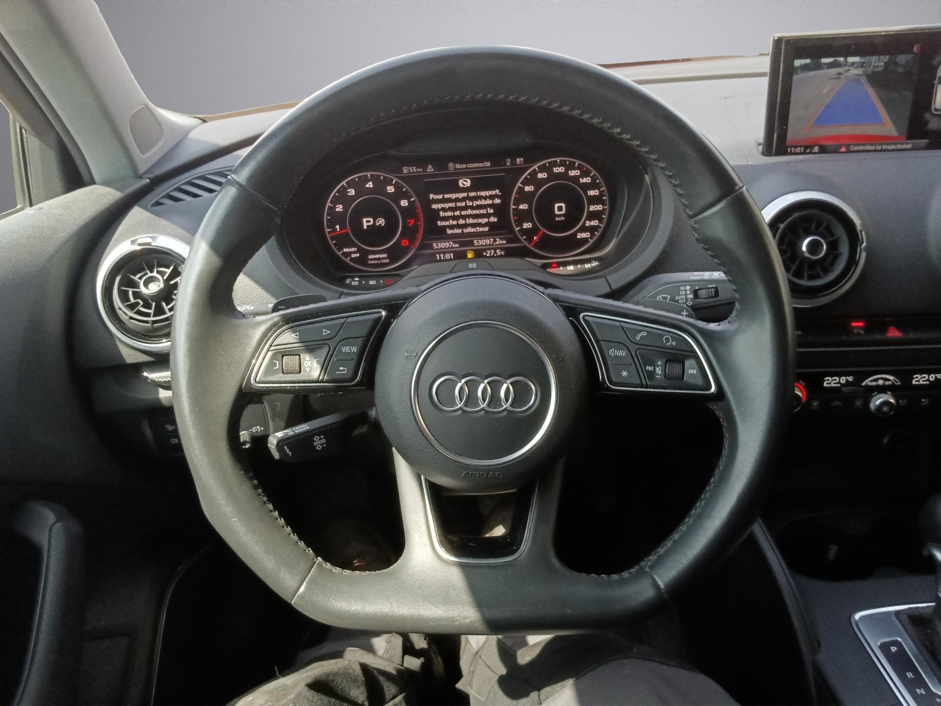 AUDI A3 Sportback 2.0 40 TFSI Design qu. S-Tr.-image-10