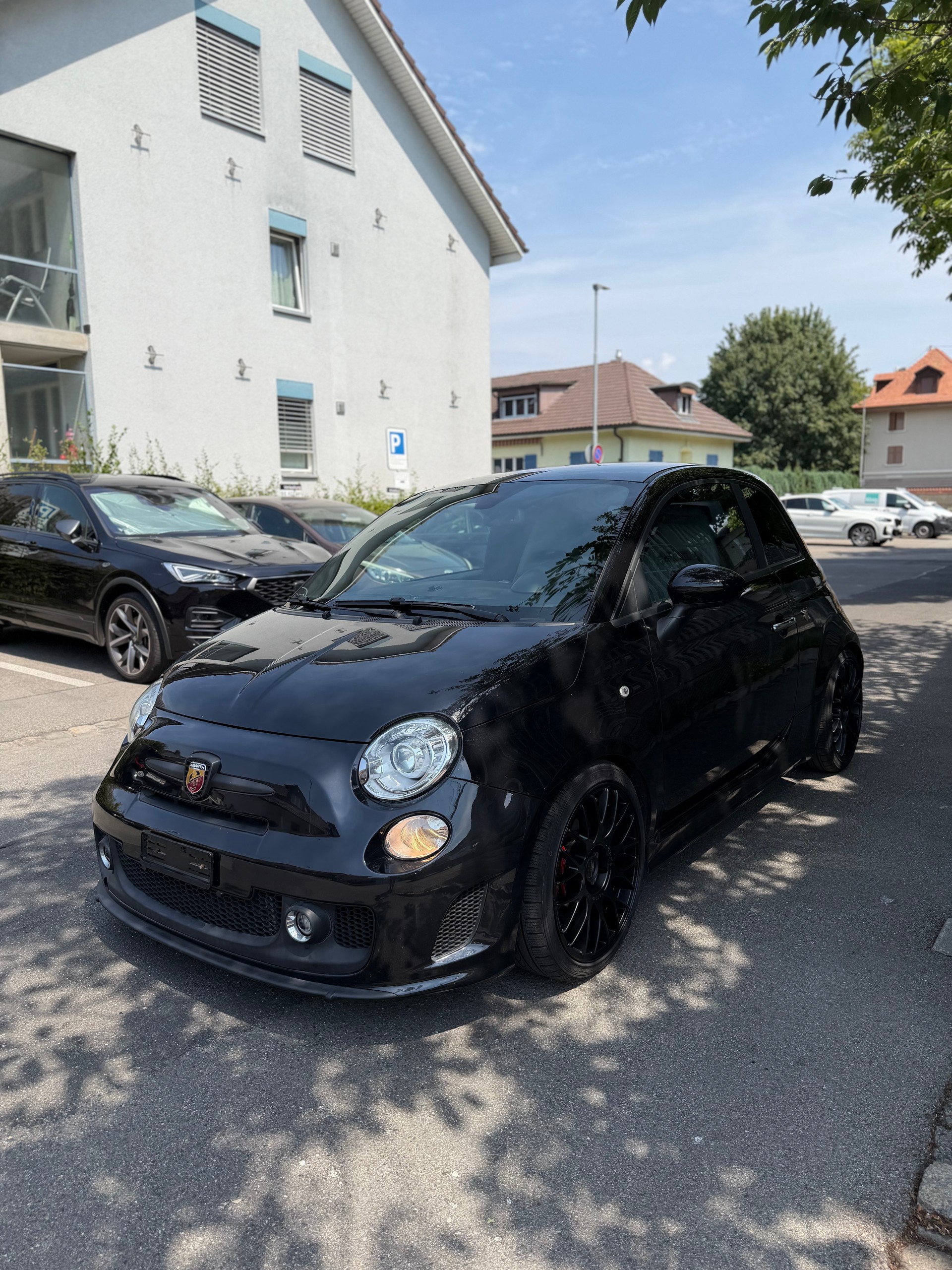 FIAT 500 1.4 16V Turbo Abarth Dualogic-image-2