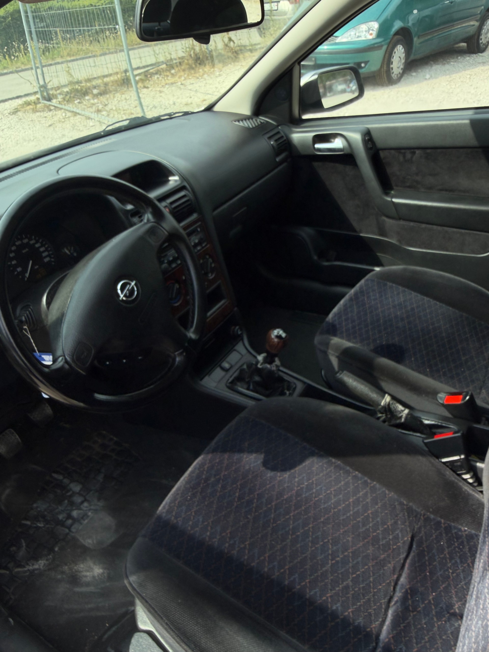 OPEL Astra 1.8i 16V Edition 2000-image-2