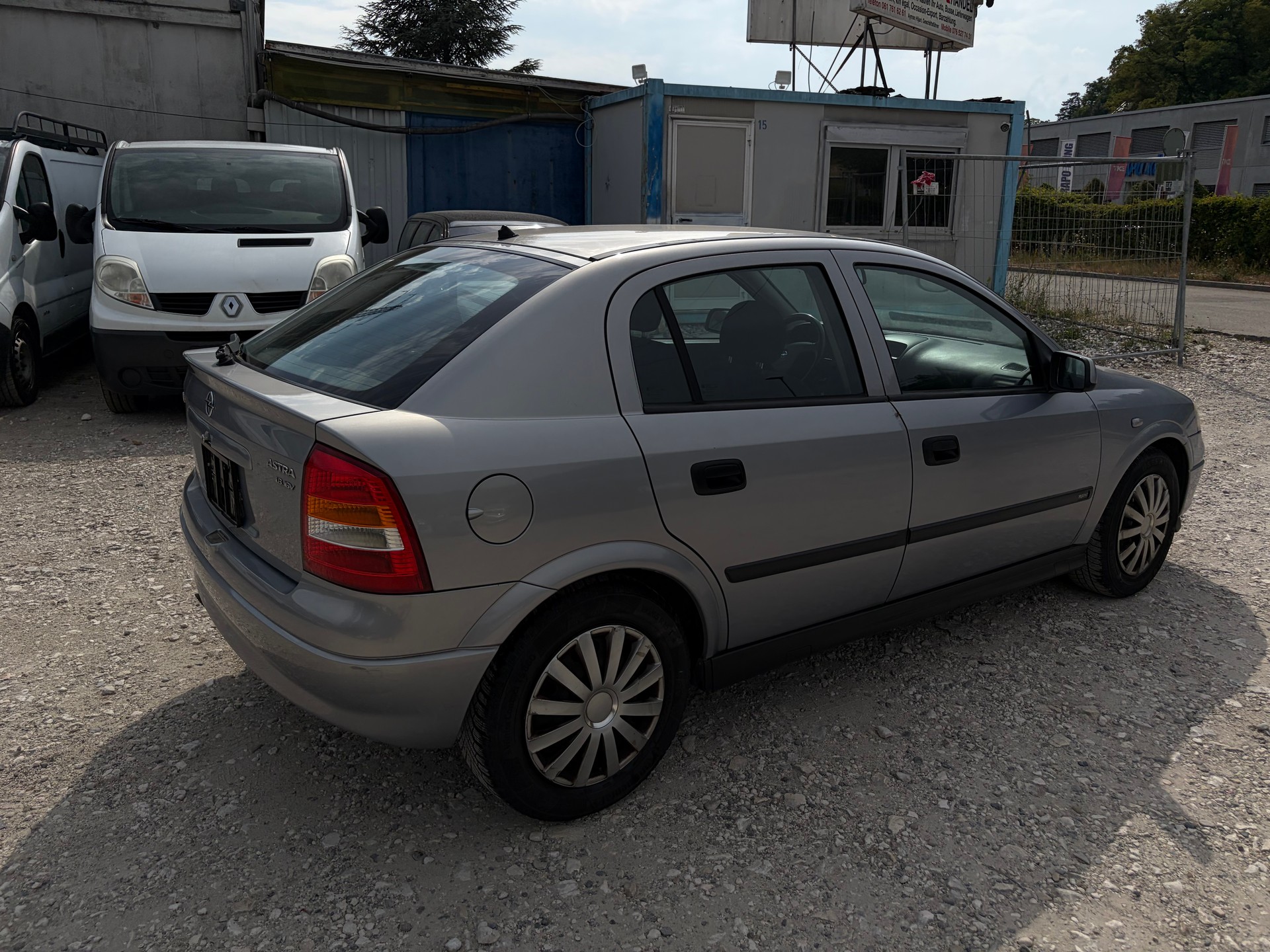 OPEL Astra 1.8i 16V Edition 2000-image-8