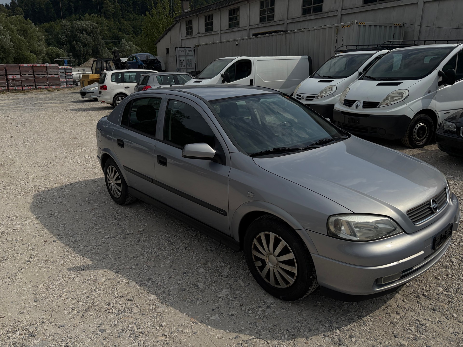 OPEL Astra 1.8i 16V Edition 2000-image-4