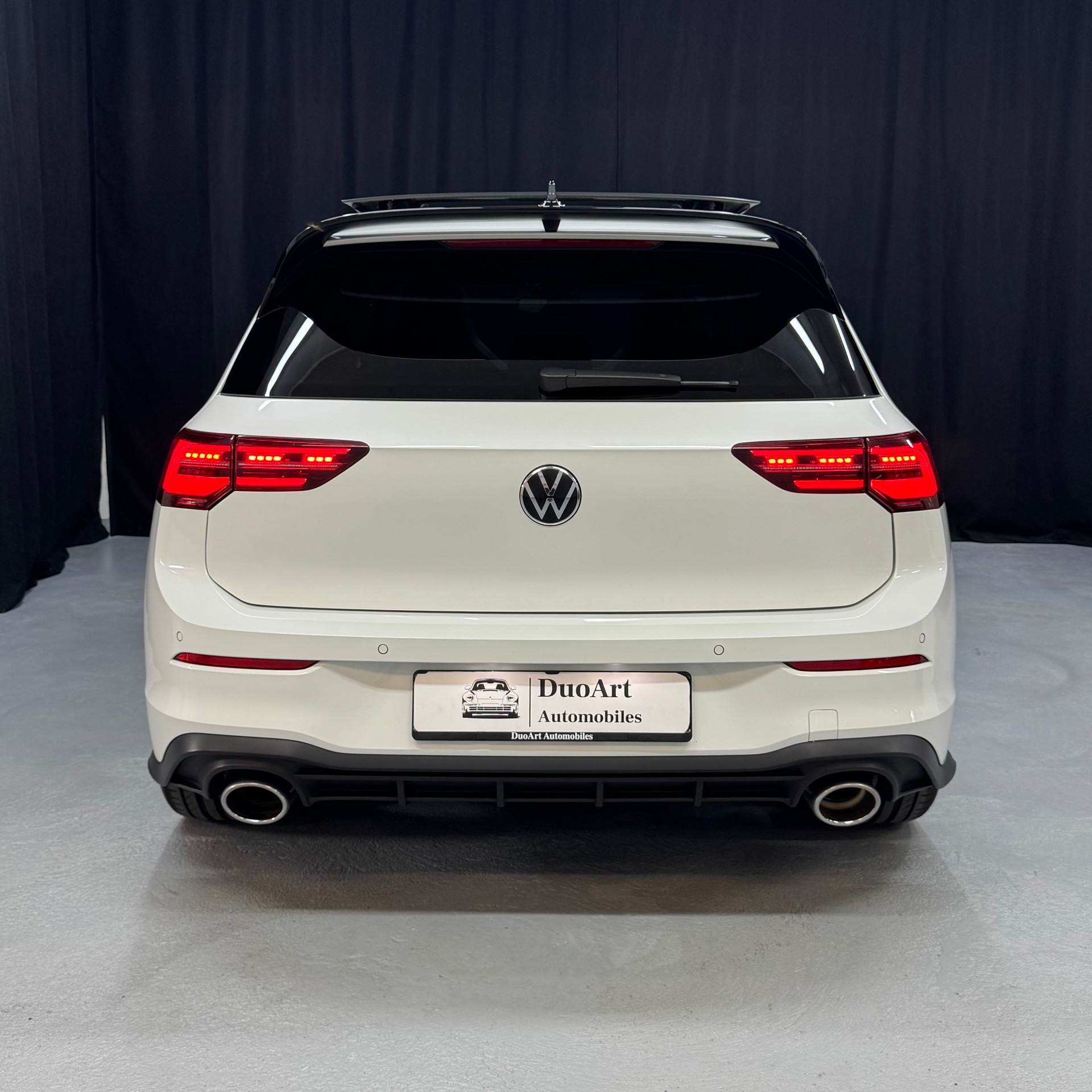 VW Golf 2.0 TSI GTI Clubsport DSG-image-6