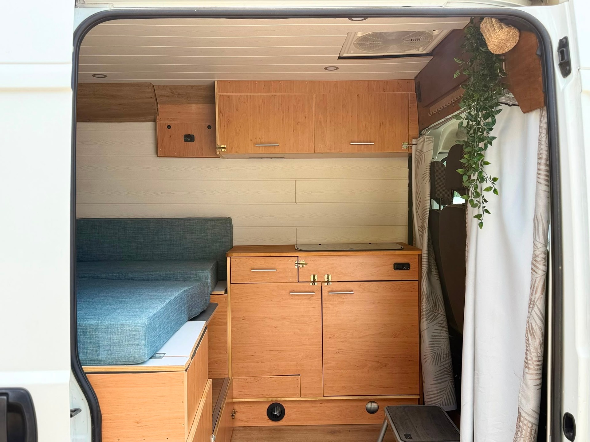 PEUGEOT Boxer Hochdach Camper-image-23