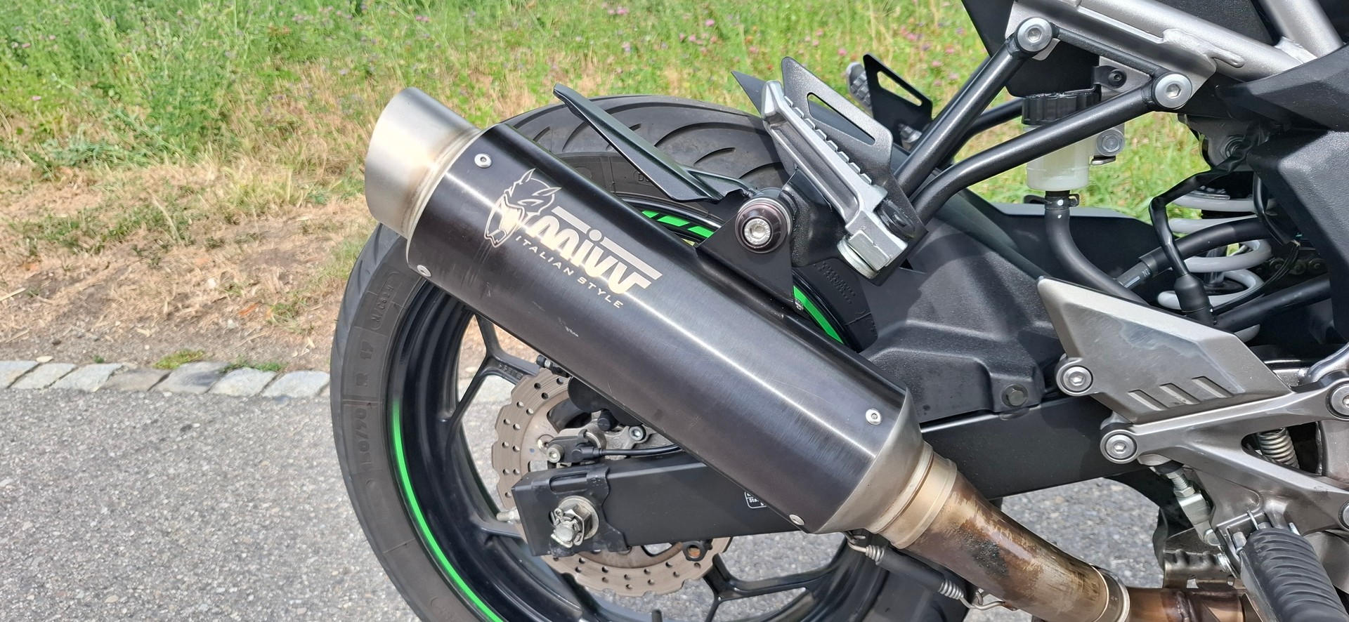KAWASAKI Z 125 ABS-image-3