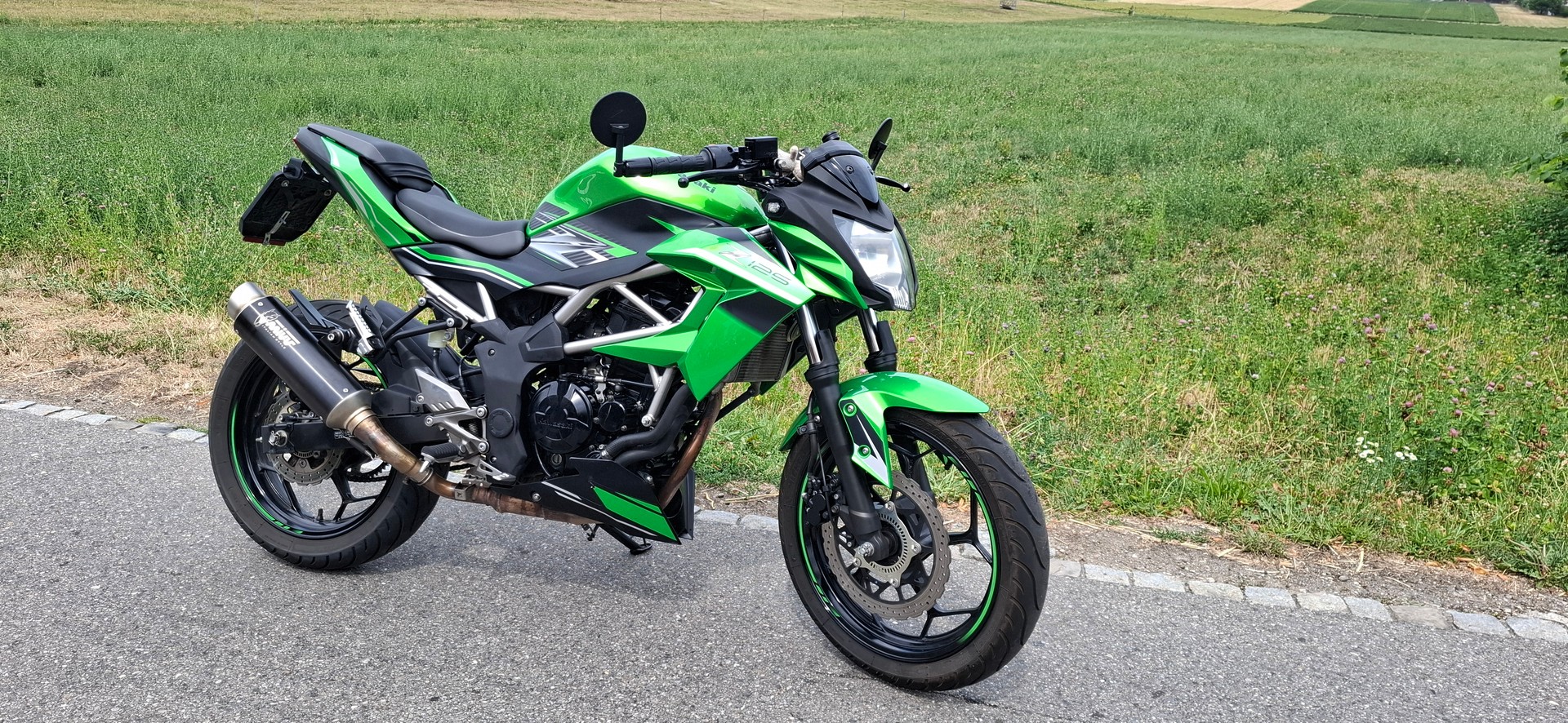 KAWASAKI Z 125 ABS