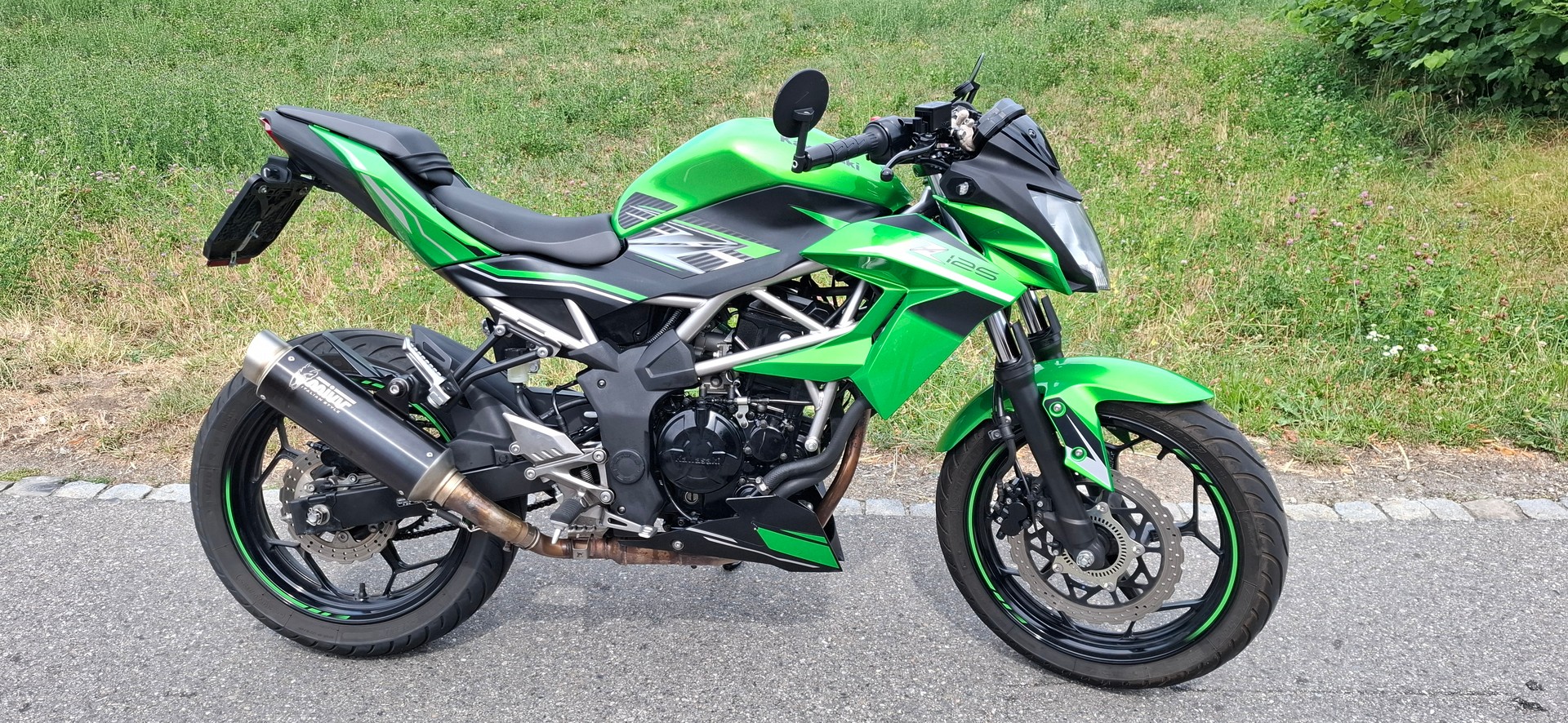 KAWASAKI Z 125 ABS-image-1