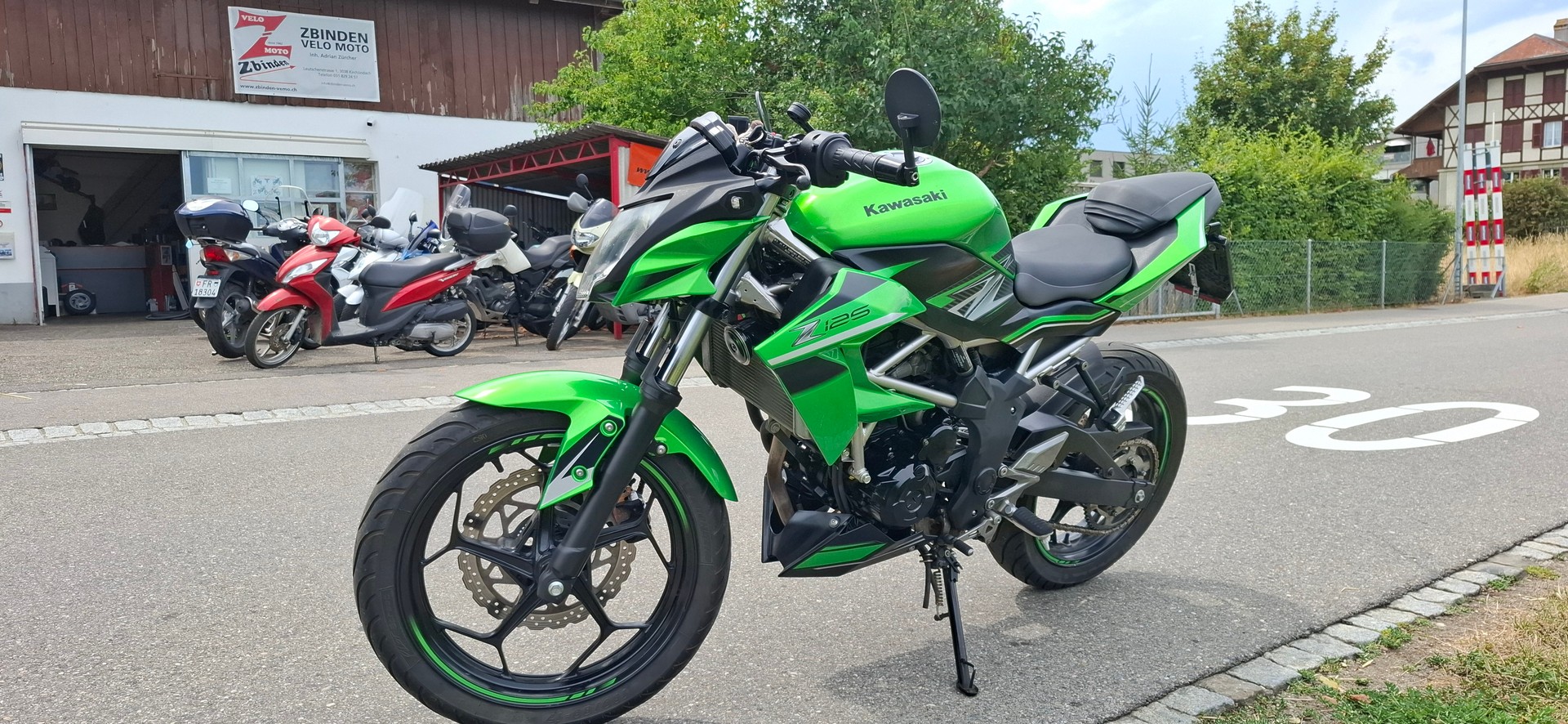 KAWASAKI Z 125 ABS-image-5