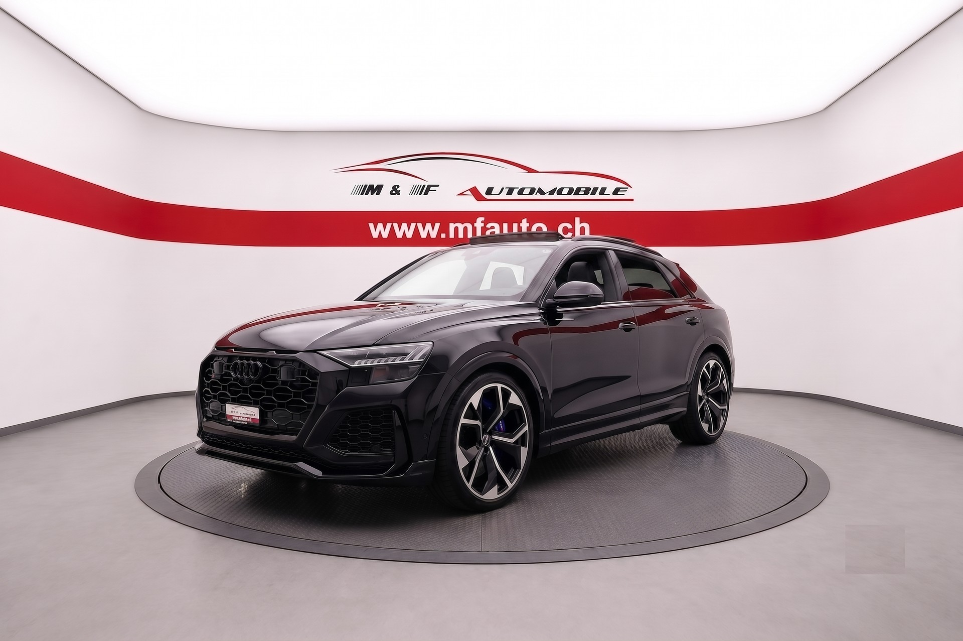 AUDI RS Q8 4.0 V8 TFSI quattro T-Tronic Höchstgeschwindigkeit 305 km/h abgeregelt, Keramik Bremsanlage