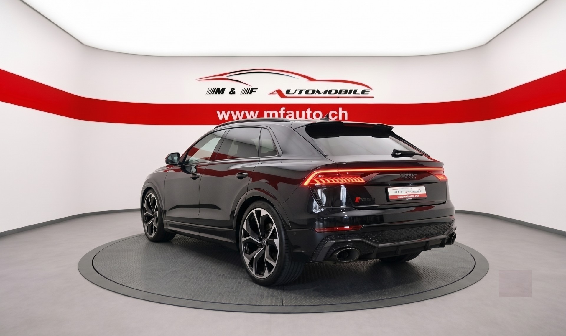 AUDI RS Q8 4.0 V8 TFSI quattro T-Tronic Höchstgeschwindigkeit 305 km/h abgeregelt, Keramik Bremsanlage-image-4