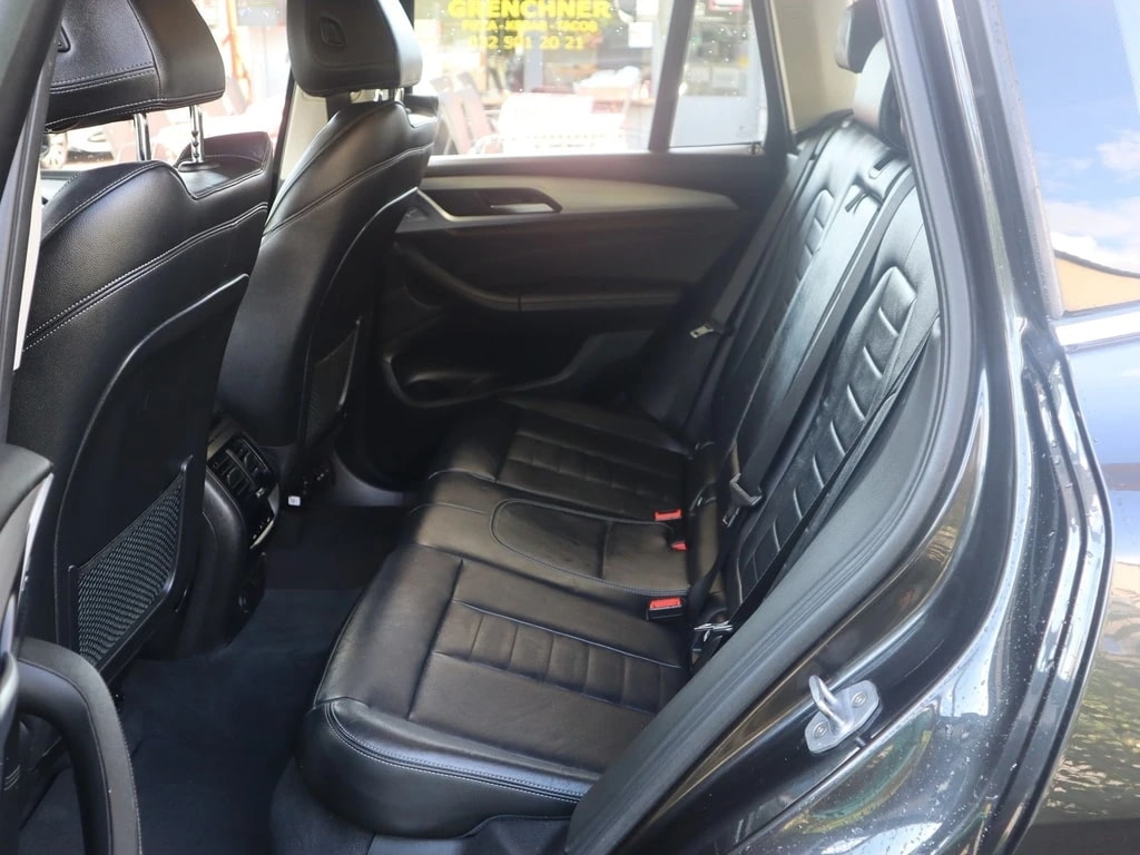 BMW X3 xDrive 20d Individual xLine Steptronic ** Neues Modell ** Voll-Leder ** Navigation ** Frisch Ab MFK & Service **-image-10