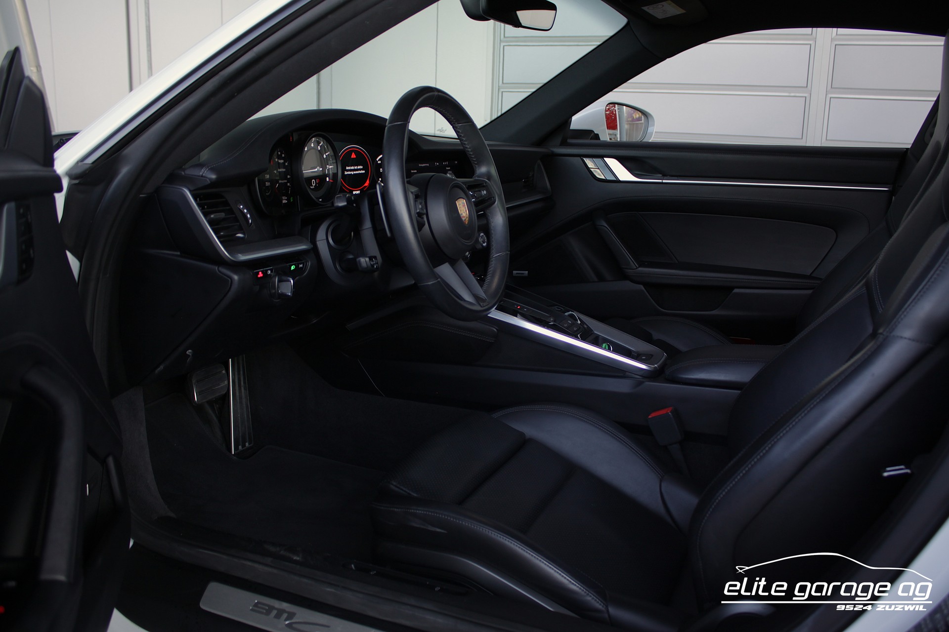 PORSCHE 911 Carrera 4S PDK-image-13