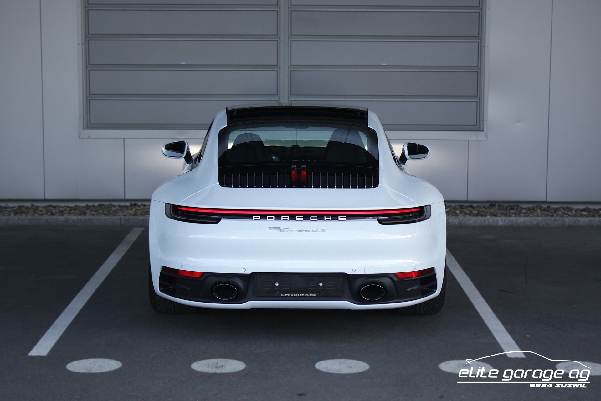 PORSCHE 911 Carrera 4S PDK-image-3