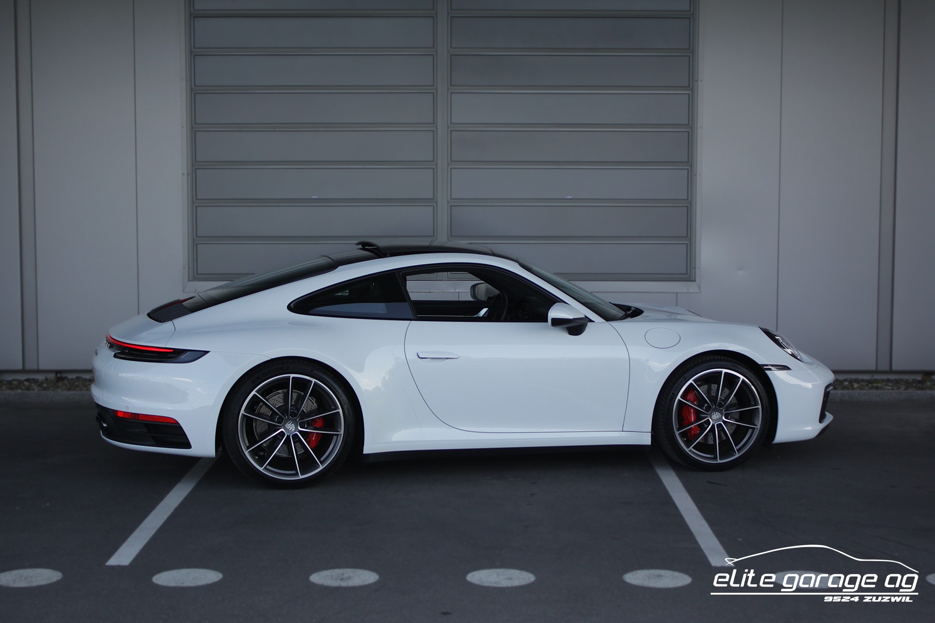 PORSCHE 911 Carrera 4S PDK-image-4