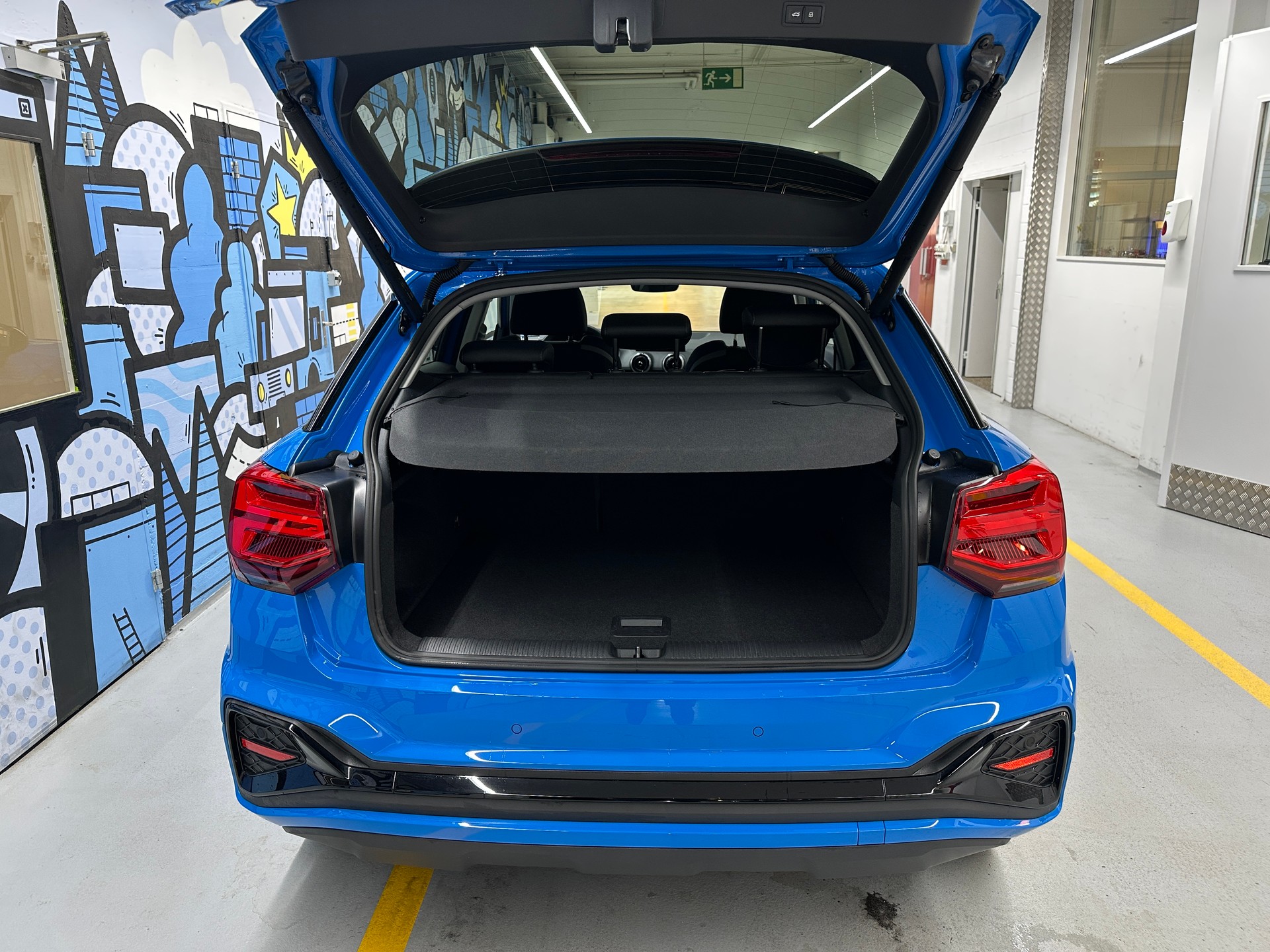 AUDI Q2 35 TFSI S line S-tronic-image-5