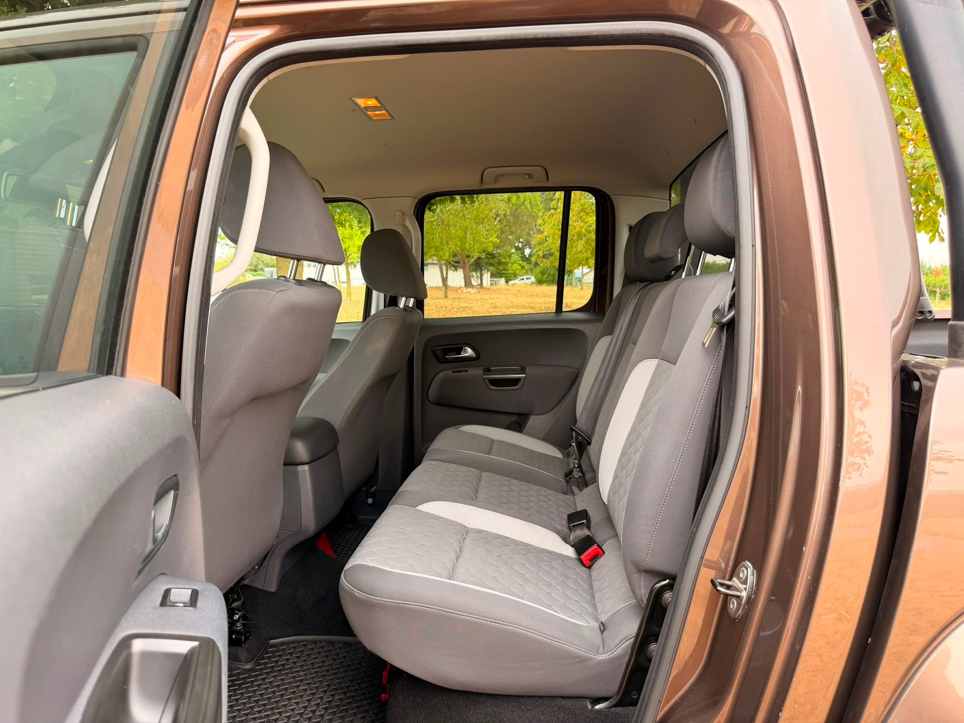 VW Amarok 2.0BiTDI Atacama 4Motion permanent A-image-10