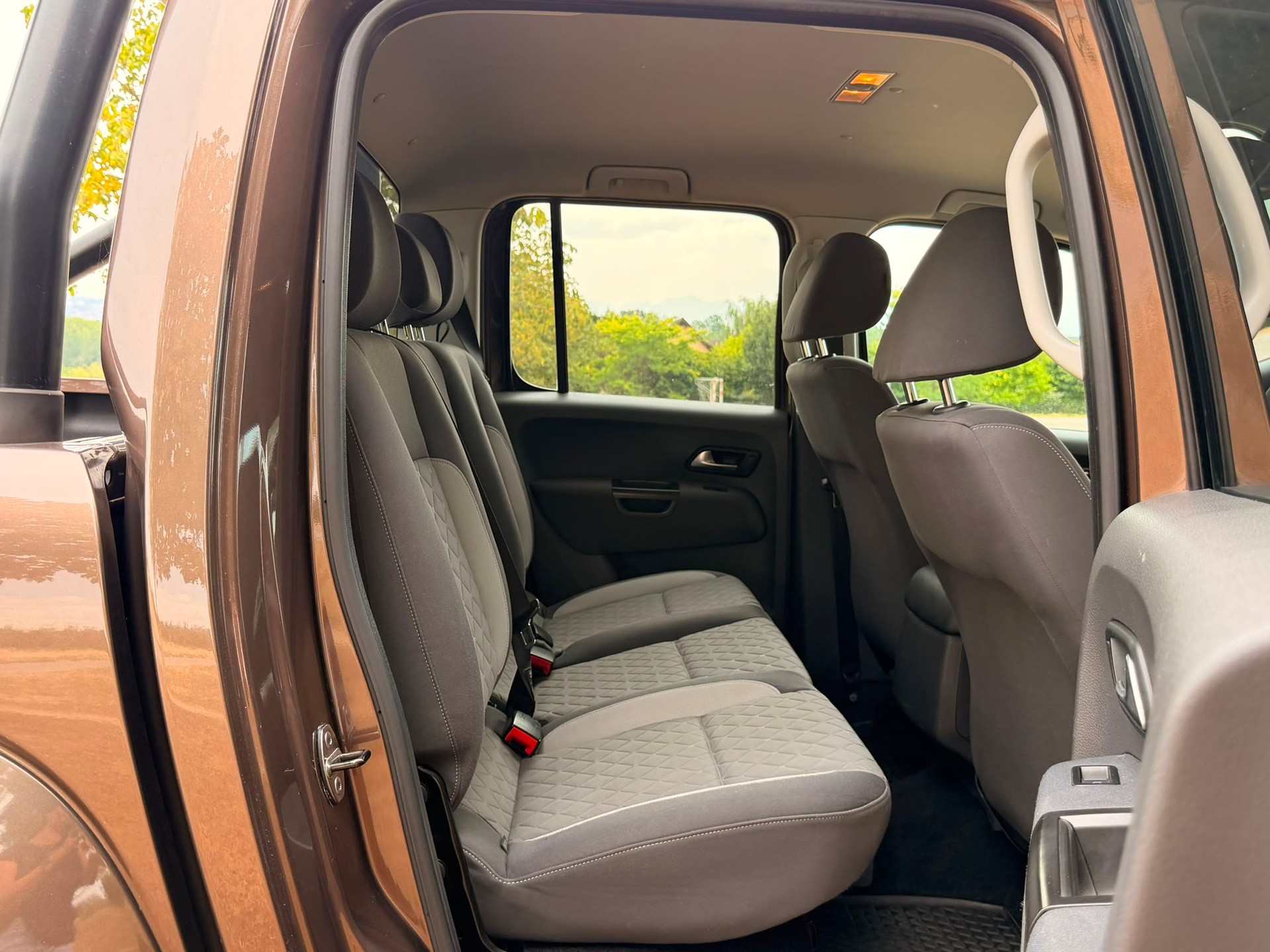 VW Amarok 2.0BiTDI Atacama 4Motion permanent A-image-12