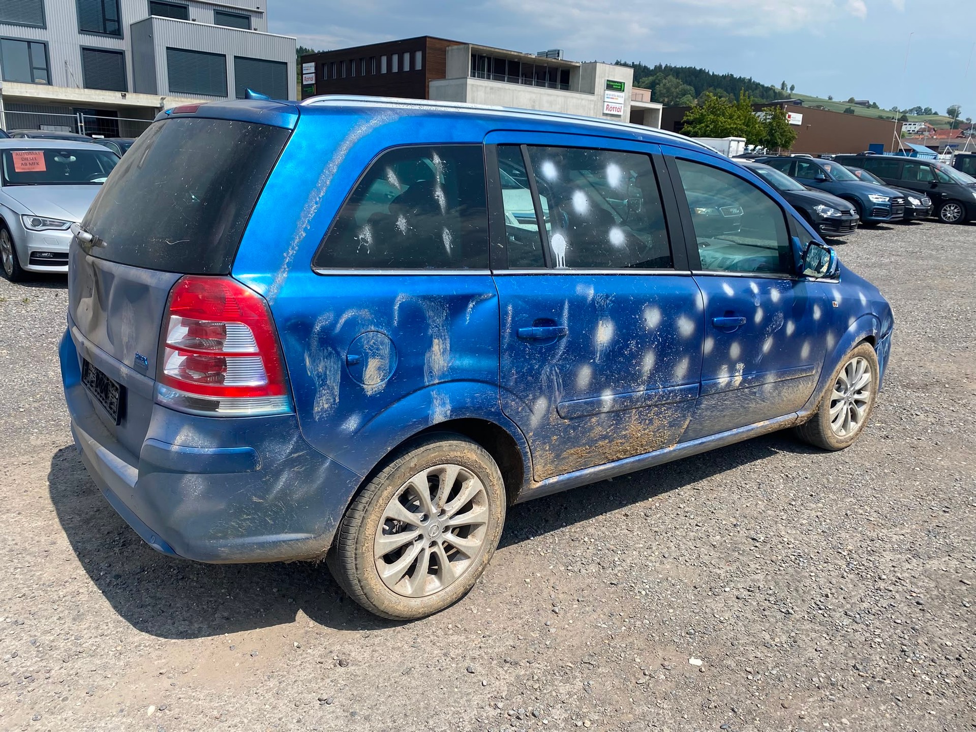 OPEL Zafira 2.2i 16V Anniversary Edition-image-3