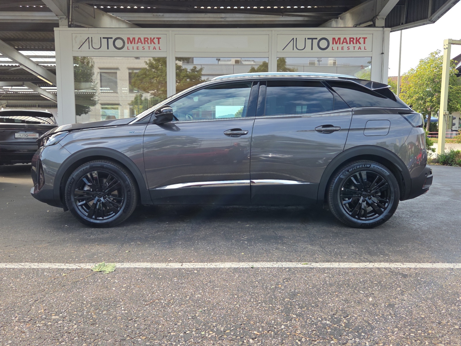 PEUGEOT 3008 225e Hybrid2 GT EAT8-image-1