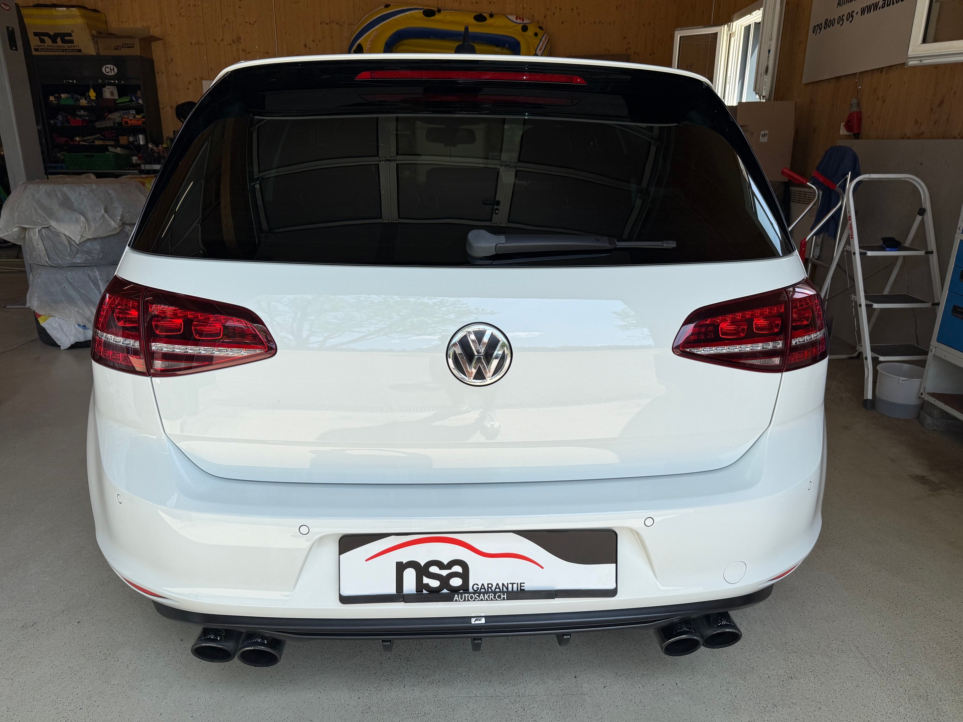 VW Golf 2.0 TSI GTI Performance DSG-image-4