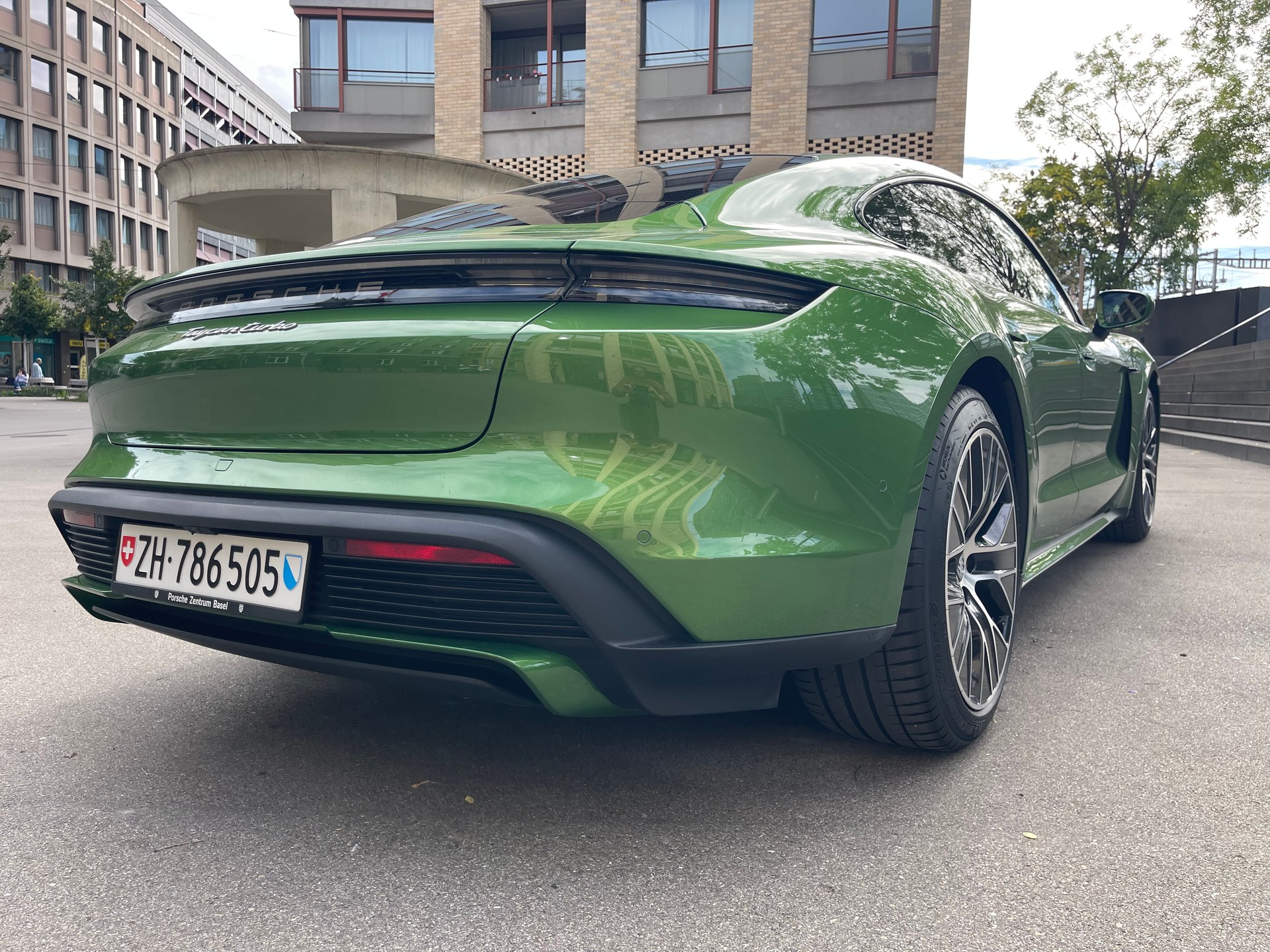 PORSCHE Turbo-image-1
