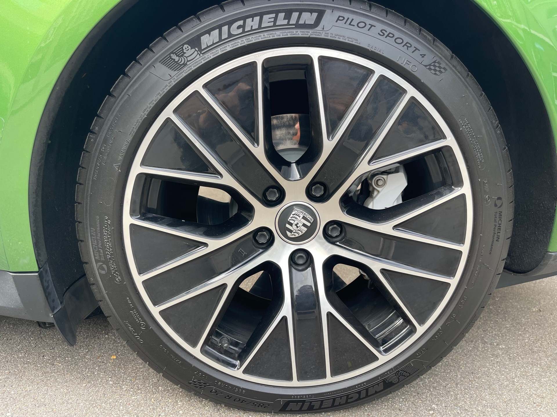 PORSCHE Turbo-image-5