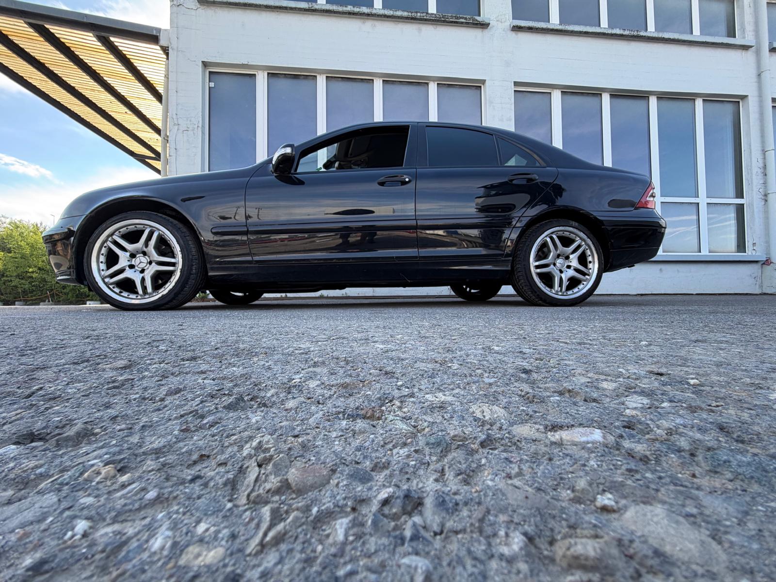 MERCEDES-BENZ C 220 CDI-image-7