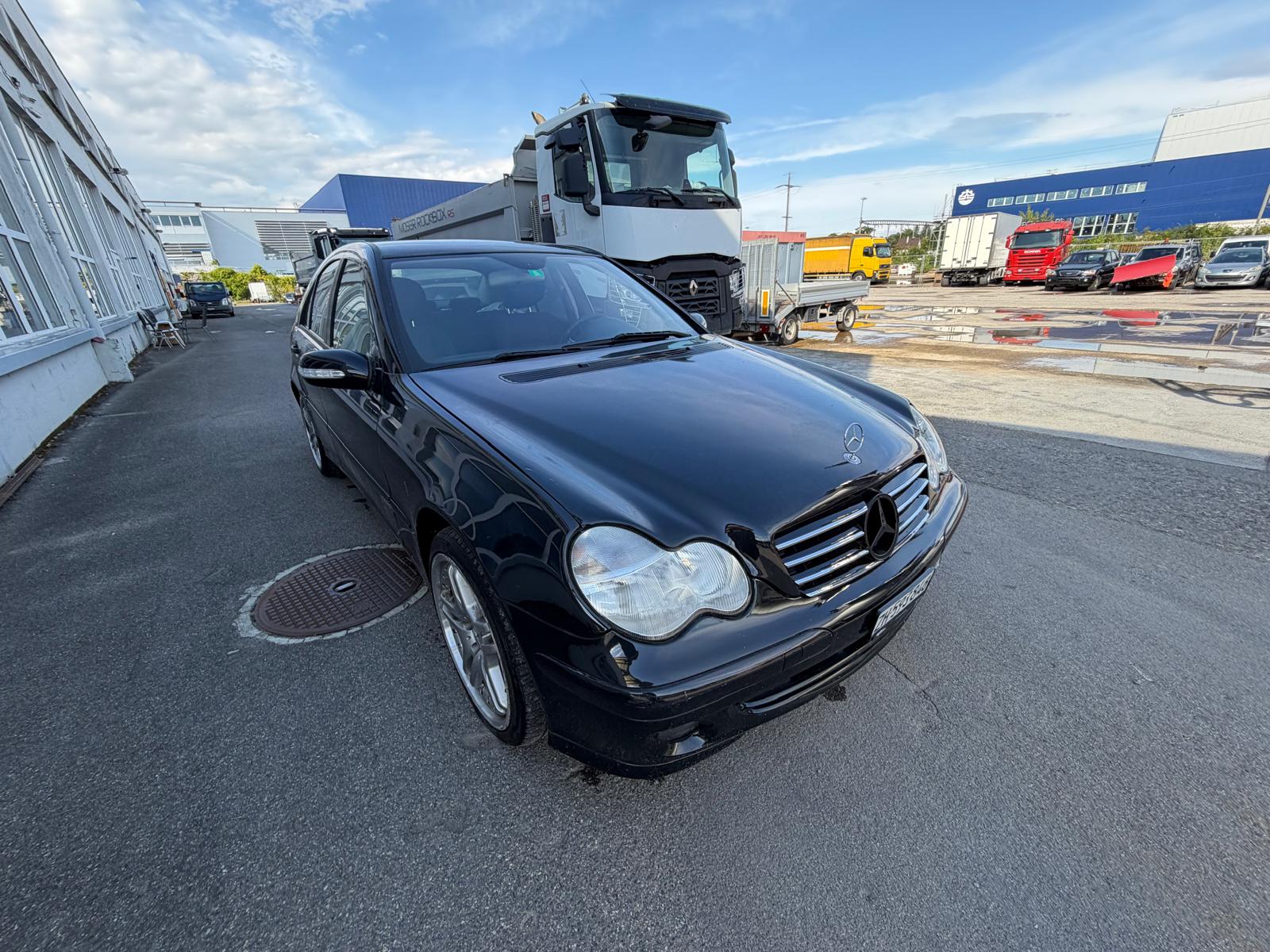 MERCEDES-BENZ C 220 CDI-image-5
