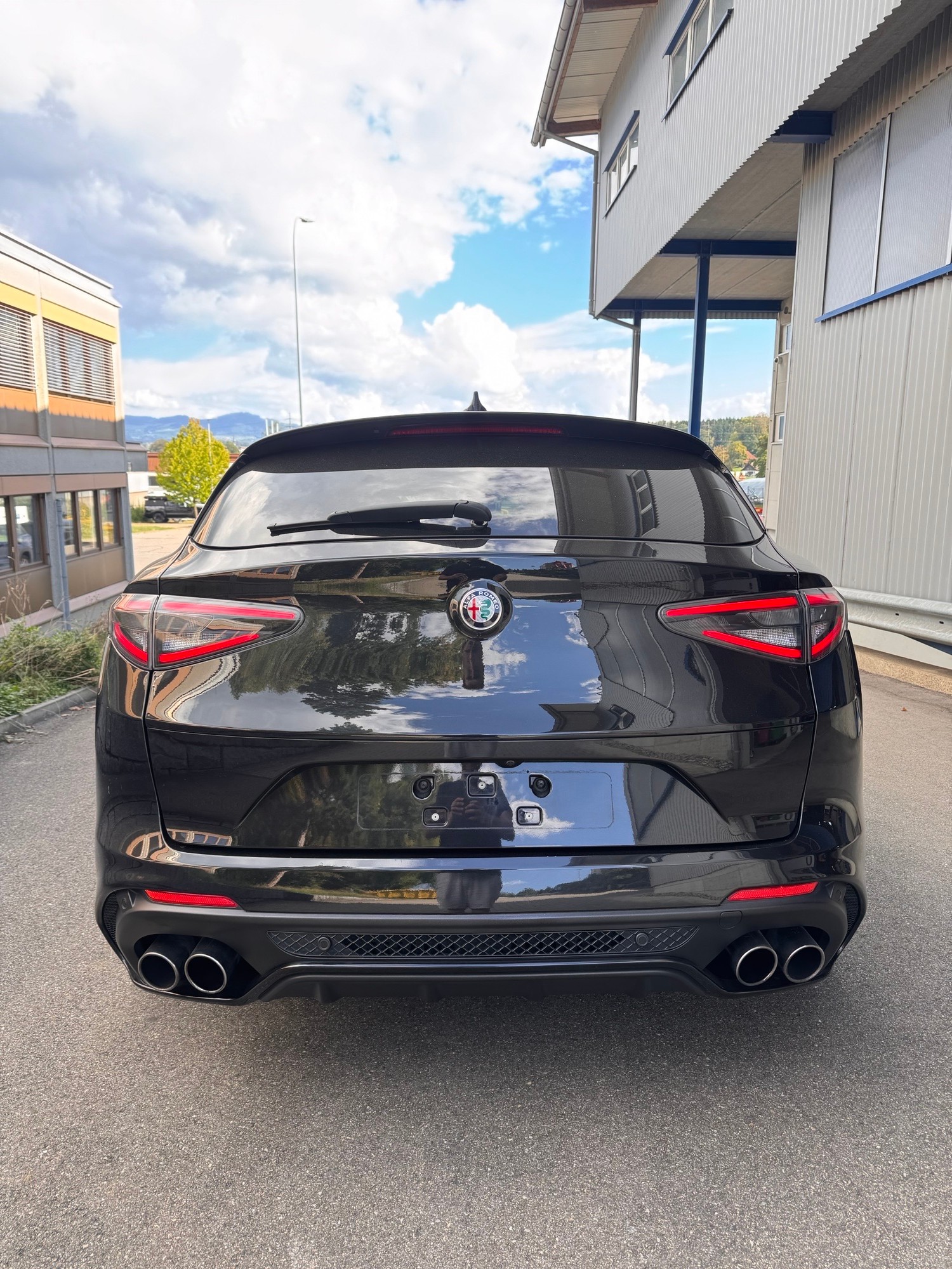 ALFA ROMEO Stelvio 2.9 V6 Quadrifoglio Q4 Automatic-image-3