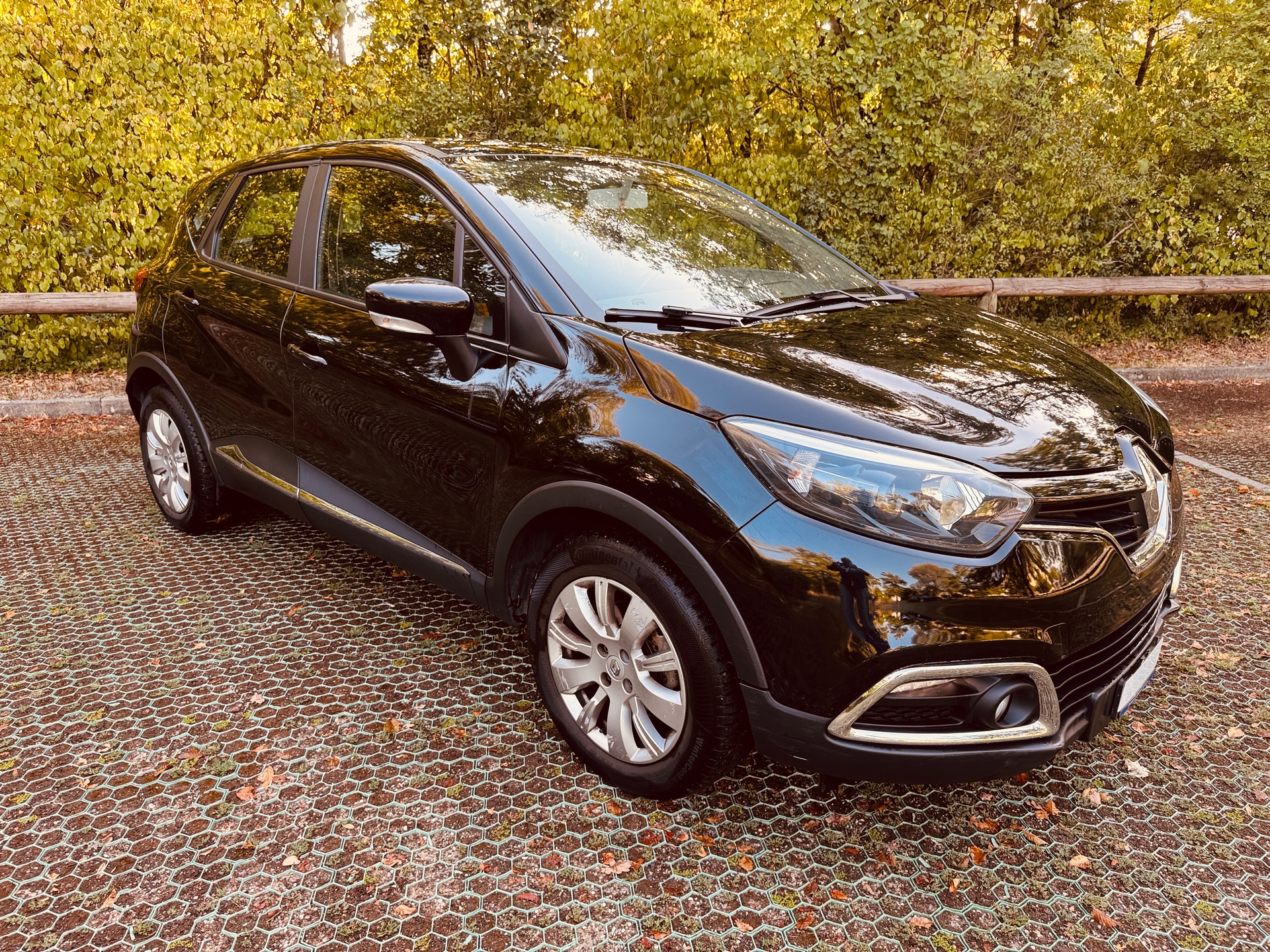 RENAULT Captur 1.2 T 16V Dynamique EDC-image-5