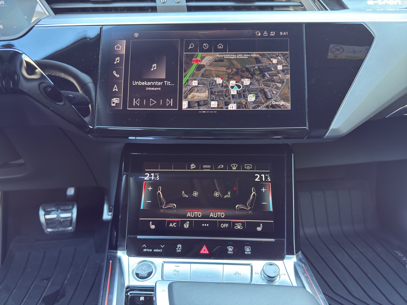 AUDI Q8 55 e-tron edition Dakar quattro-image-11