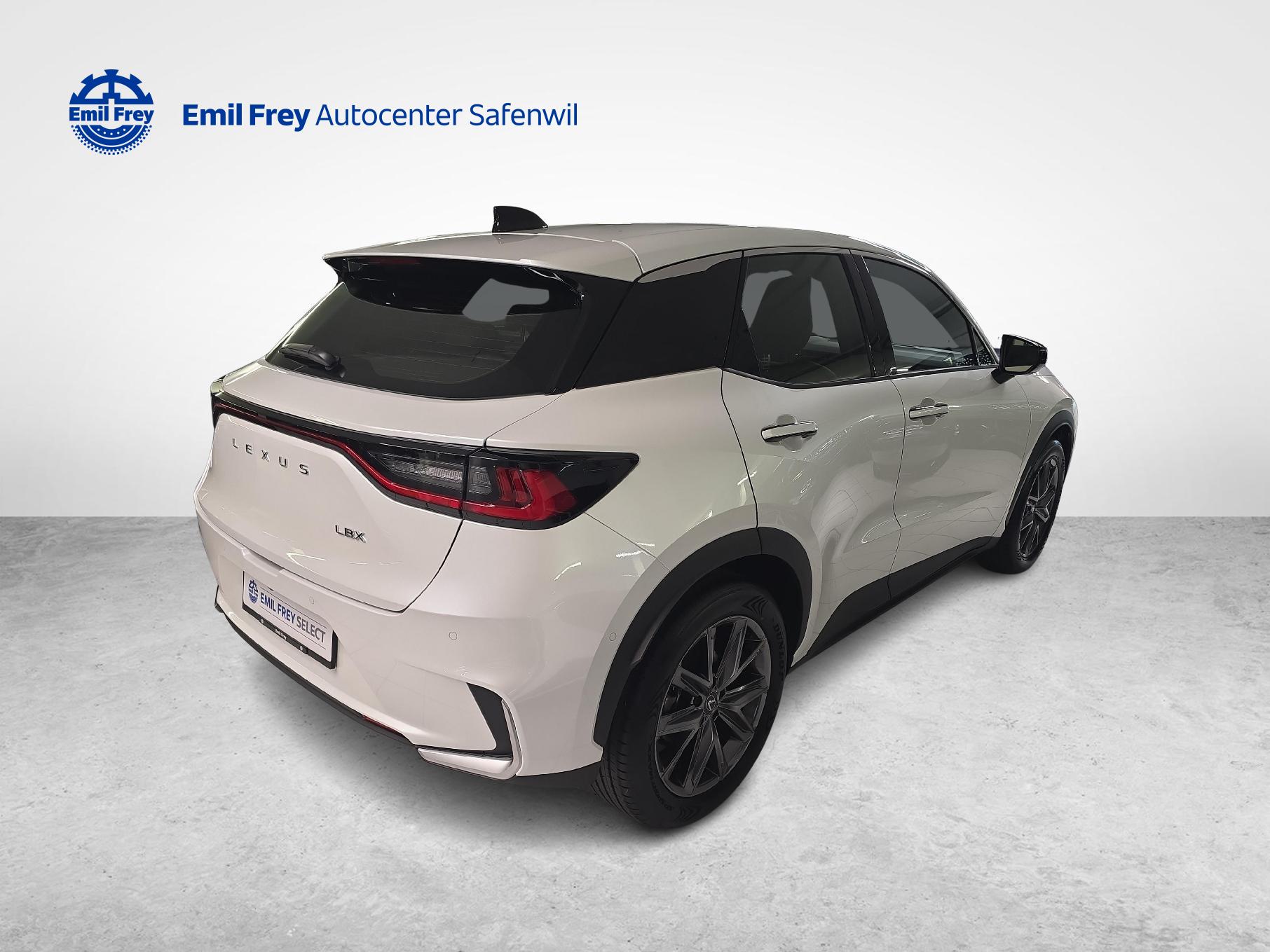 LEXUS LBX 1.5 Hybrid Relax AWD-image-4