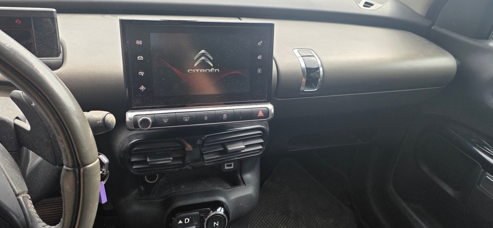 CITROEN C4 Cactus 1.2 e-VTi Feel ETG-image-4