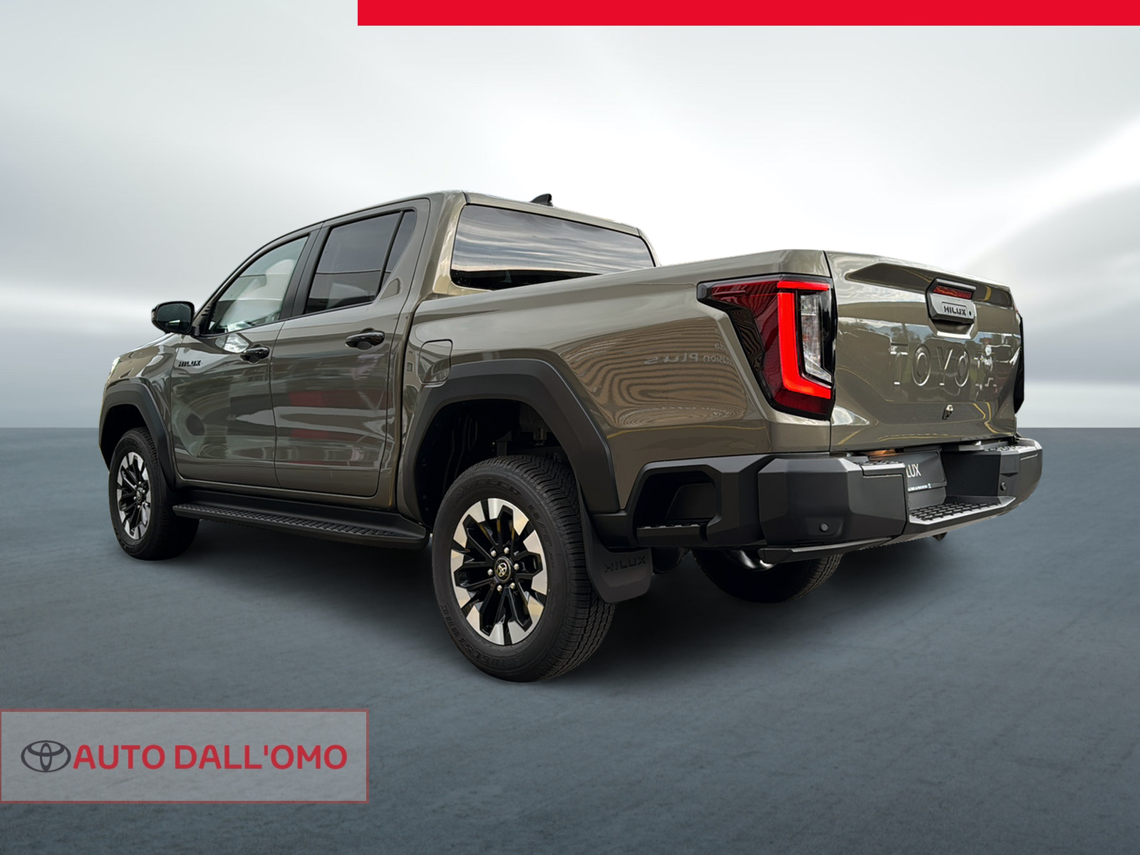 TOYOTA Hilux 2.8d MHEV Style Double Cab 4x4-image-2