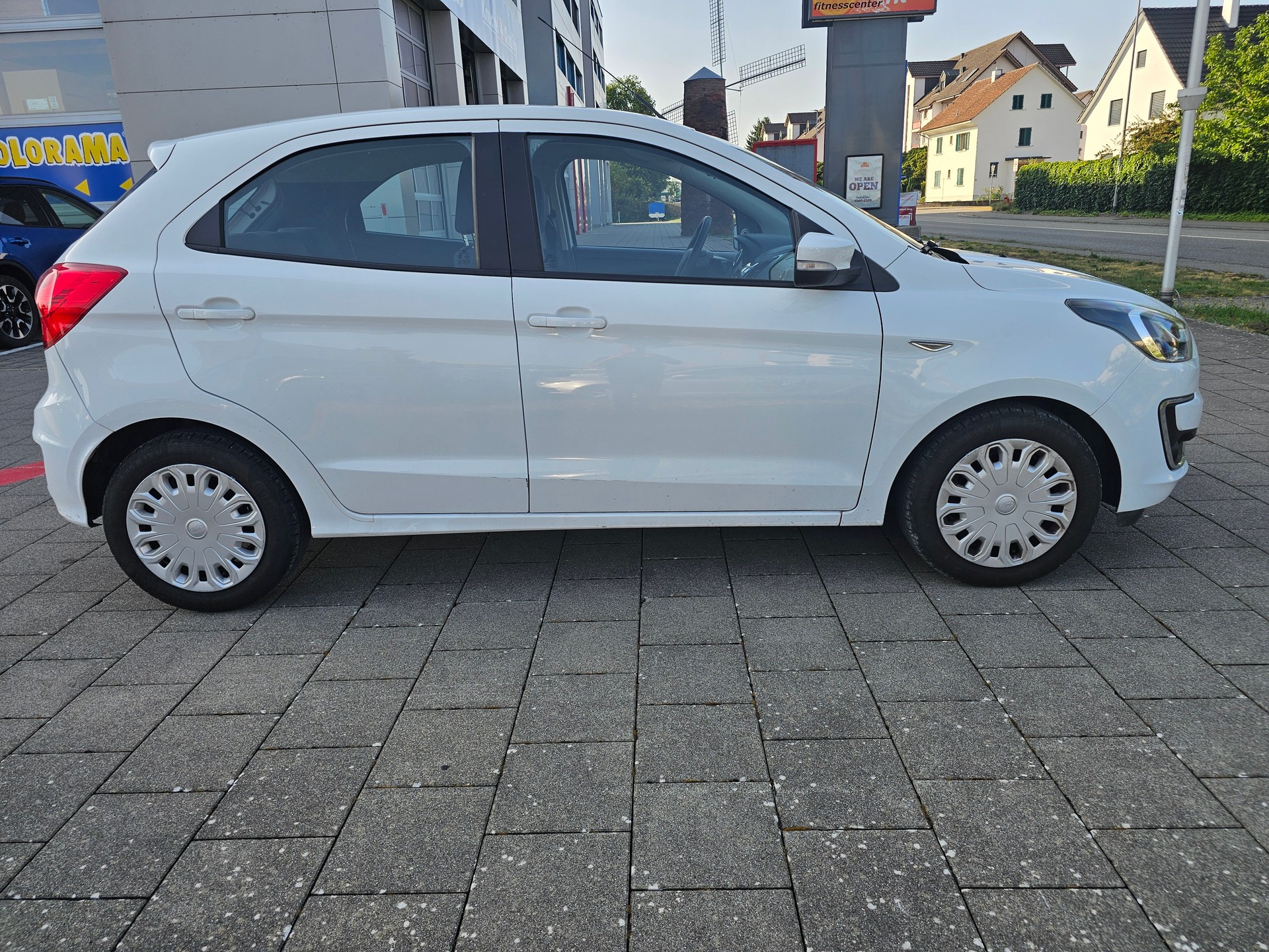 FORD KA+ 1.2 Ti-VCT Active-image-6
